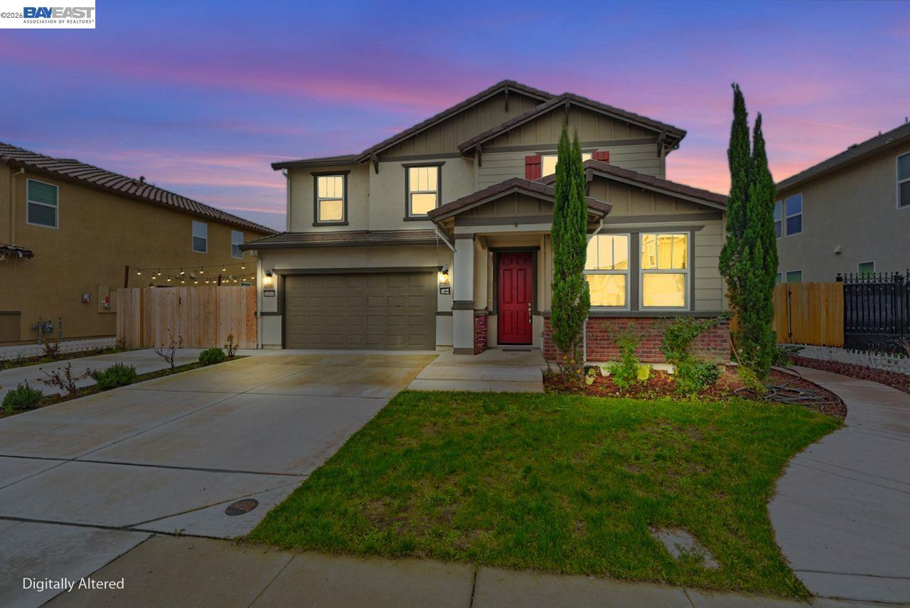 Detail Gallery Image 1 of 48 For 1444 Meridian St, Manteca,  CA 95337 - 5 Beds | 3 Baths