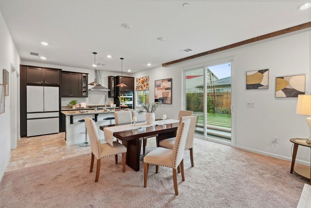 Detail Gallery Image 18 of 45 For 1444 Meridian St, Manteca,  CA 95337 - 5 Beds | 3 Baths