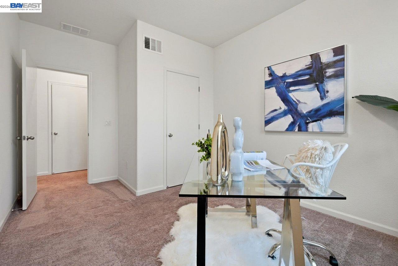 Detail Gallery Image 19 of 48 For 1444 Meridian St, Manteca,  CA 95337 - 5 Beds | 3 Baths