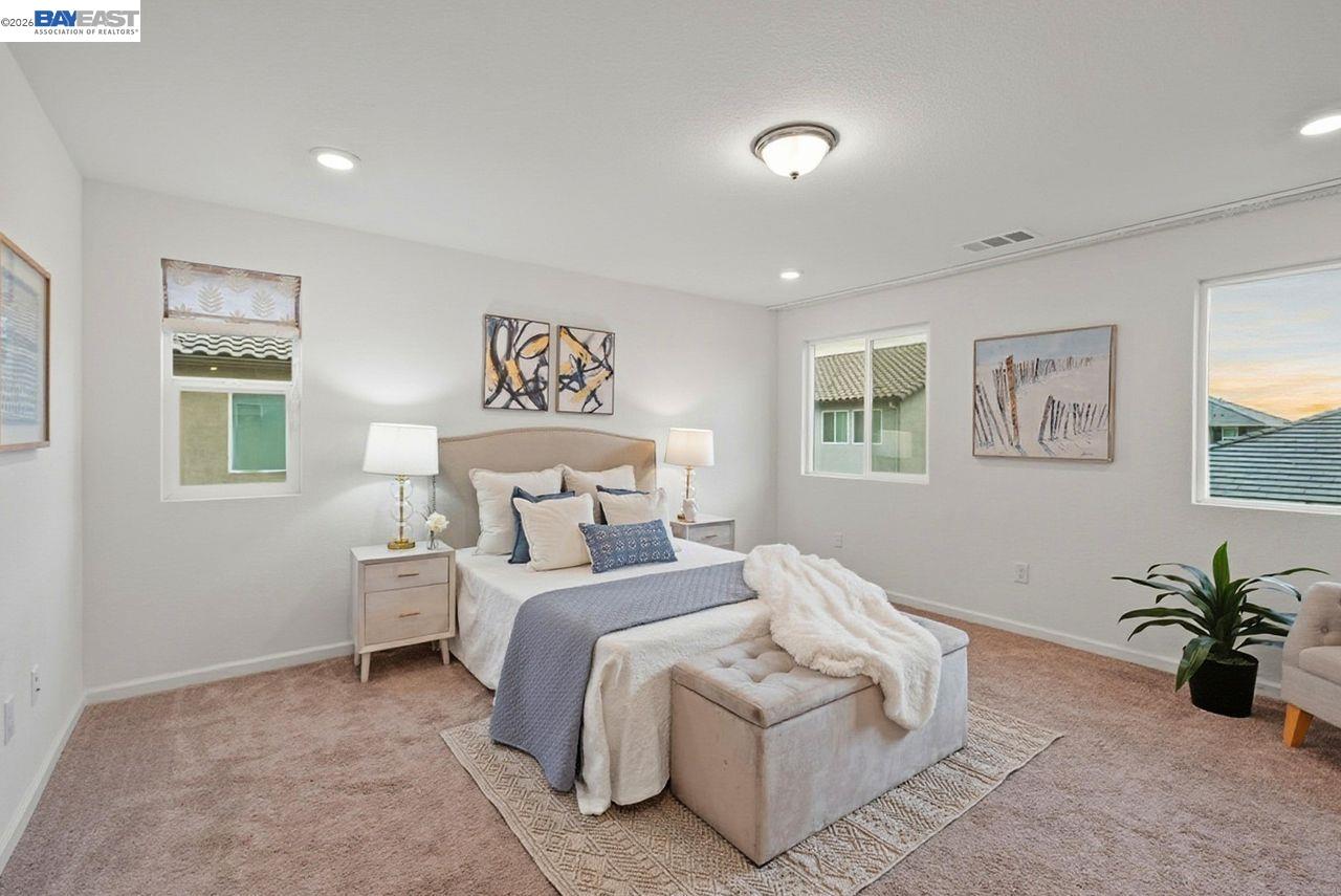 Detail Gallery Image 21 of 48 For 1444 Meridian St, Manteca,  CA 95337 - 5 Beds | 3 Baths