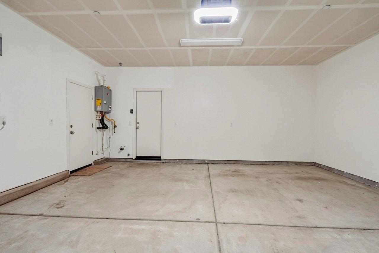 Detail Gallery Image 45 of 45 For 1444 Meridian St, Manteca,  CA 95337 - 5 Beds | 3 Baths