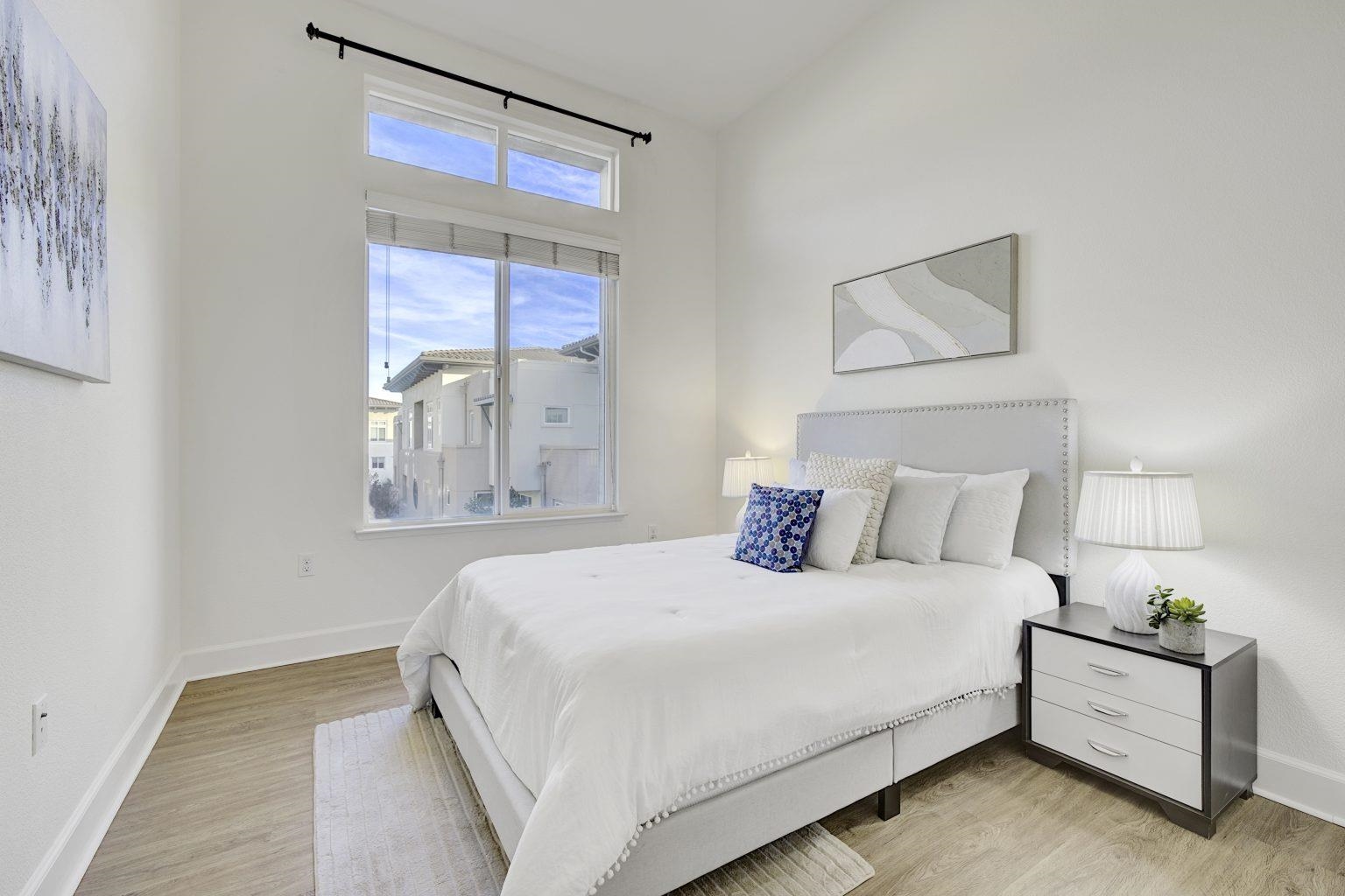 Detail Gallery Image 28 of 47 For 5399 Iron Horse Pkwy, Dublin,  CA 94568 - 3 Beds | 2/1 Baths