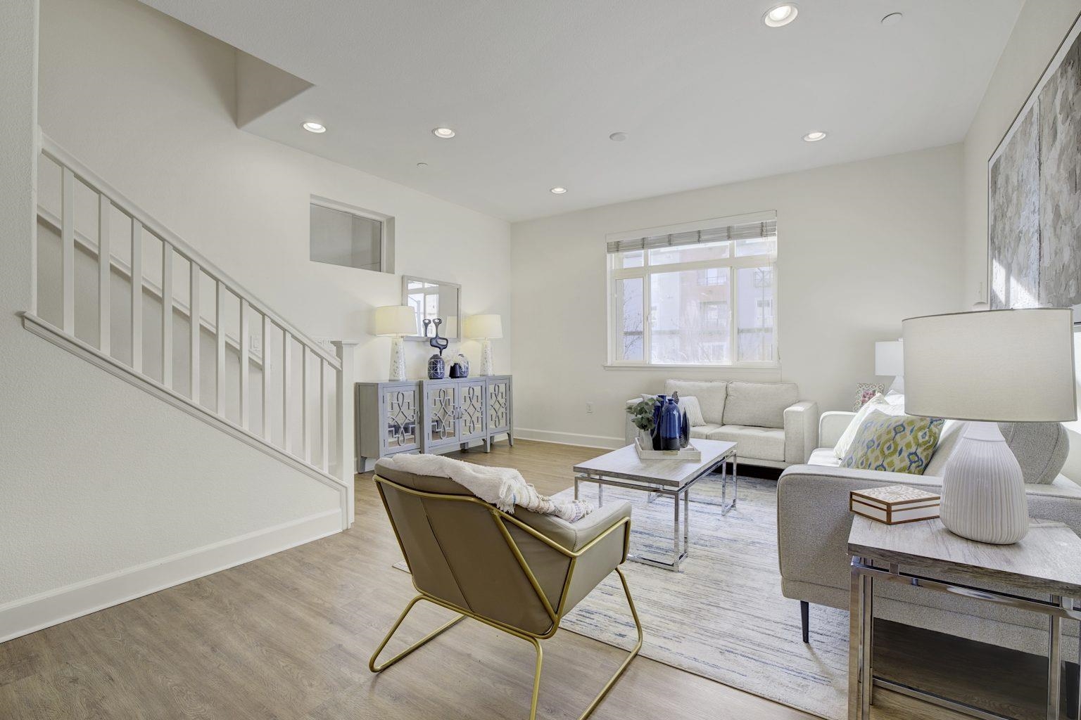 Detail Gallery Image 6 of 47 For 5399 Iron Horse Pkwy, Dublin,  CA 94568 - 3 Beds | 2/1 Baths