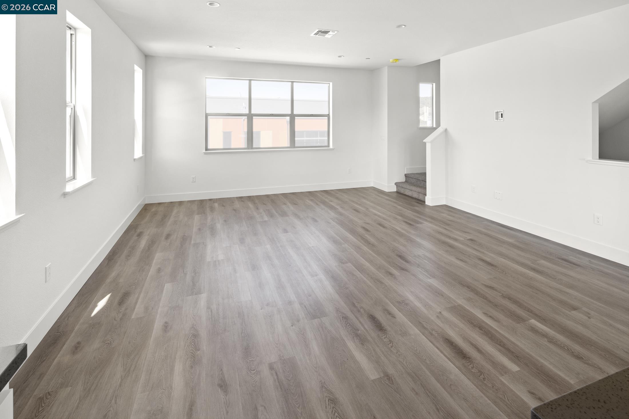 Detail Gallery Image 26 of 44 For 2802 Chattleton Lane, San Pablo,  CA 94806 - 3 Beds | 2/2 Baths