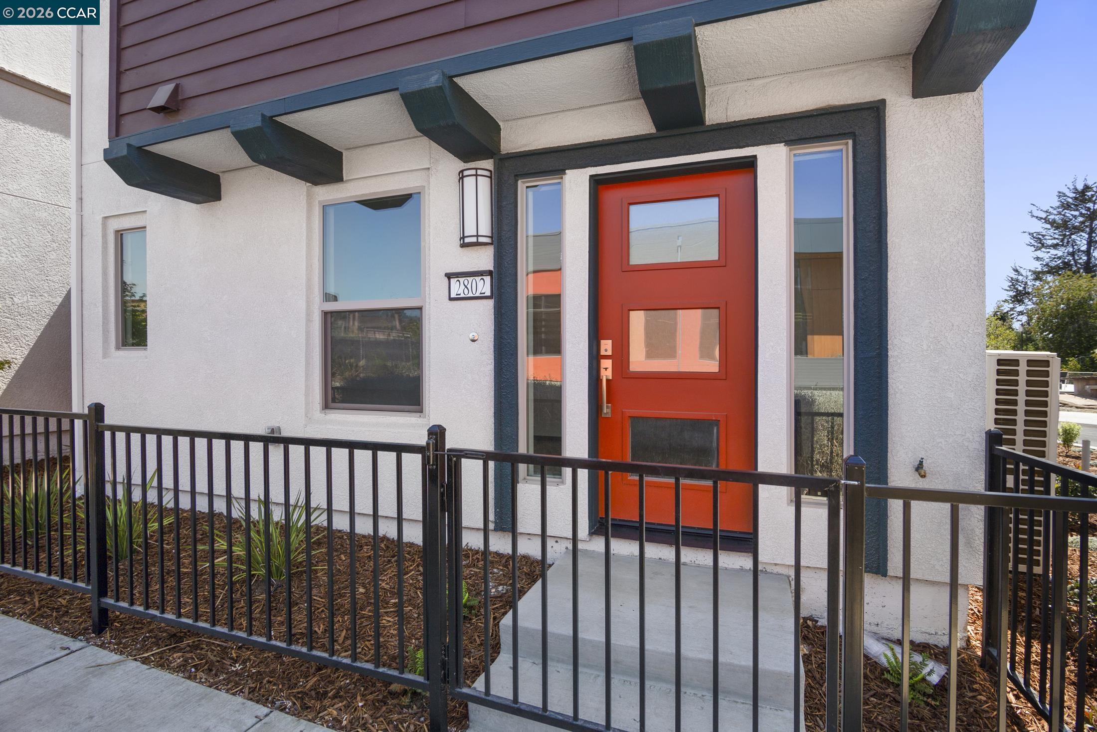 Detail Gallery Image 7 of 44 For 2802 Chattleton Lane, San Pablo,  CA 94806 - 3 Beds | 2/2 Baths