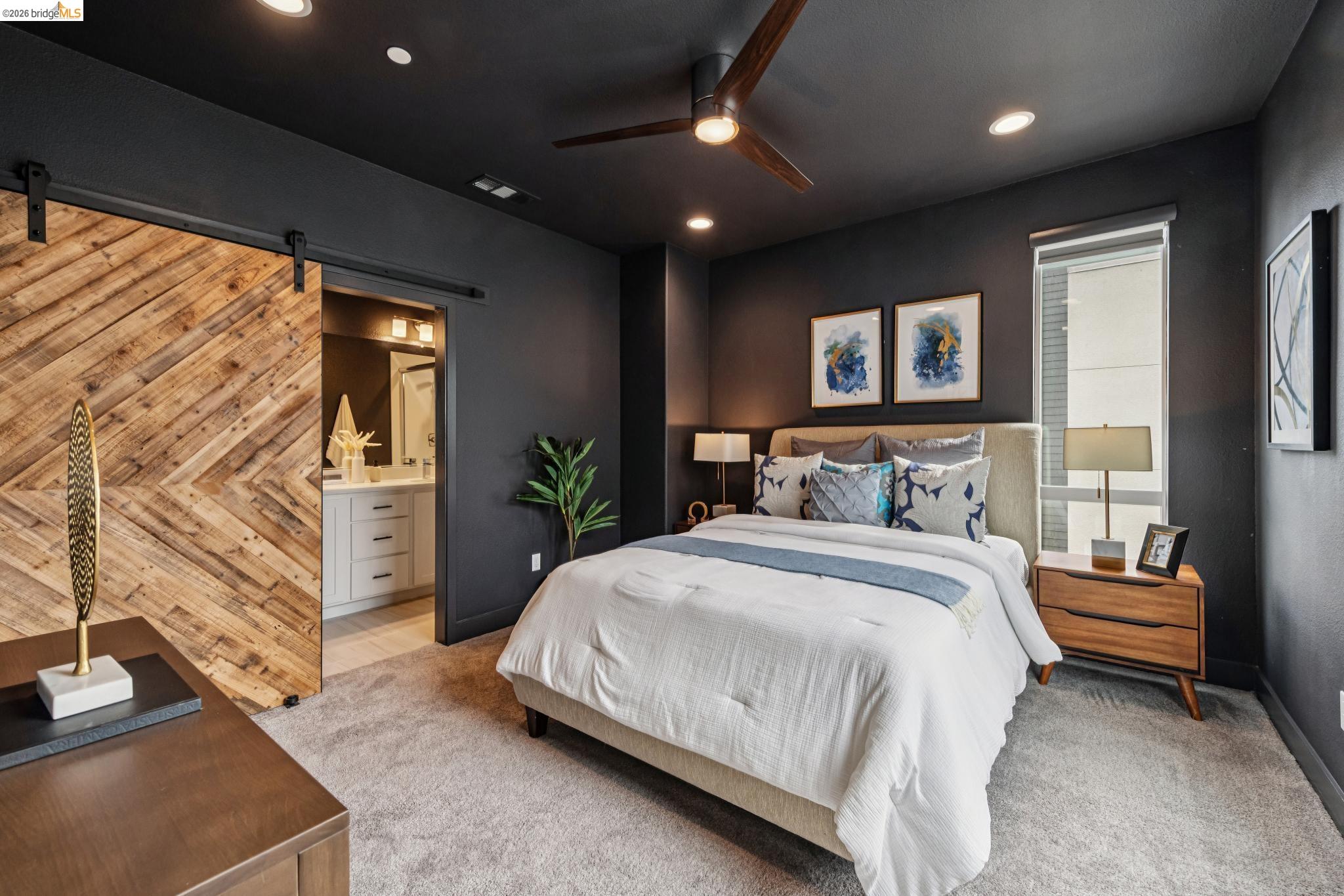 Photo #33: 41121501 Listing: Photo #33