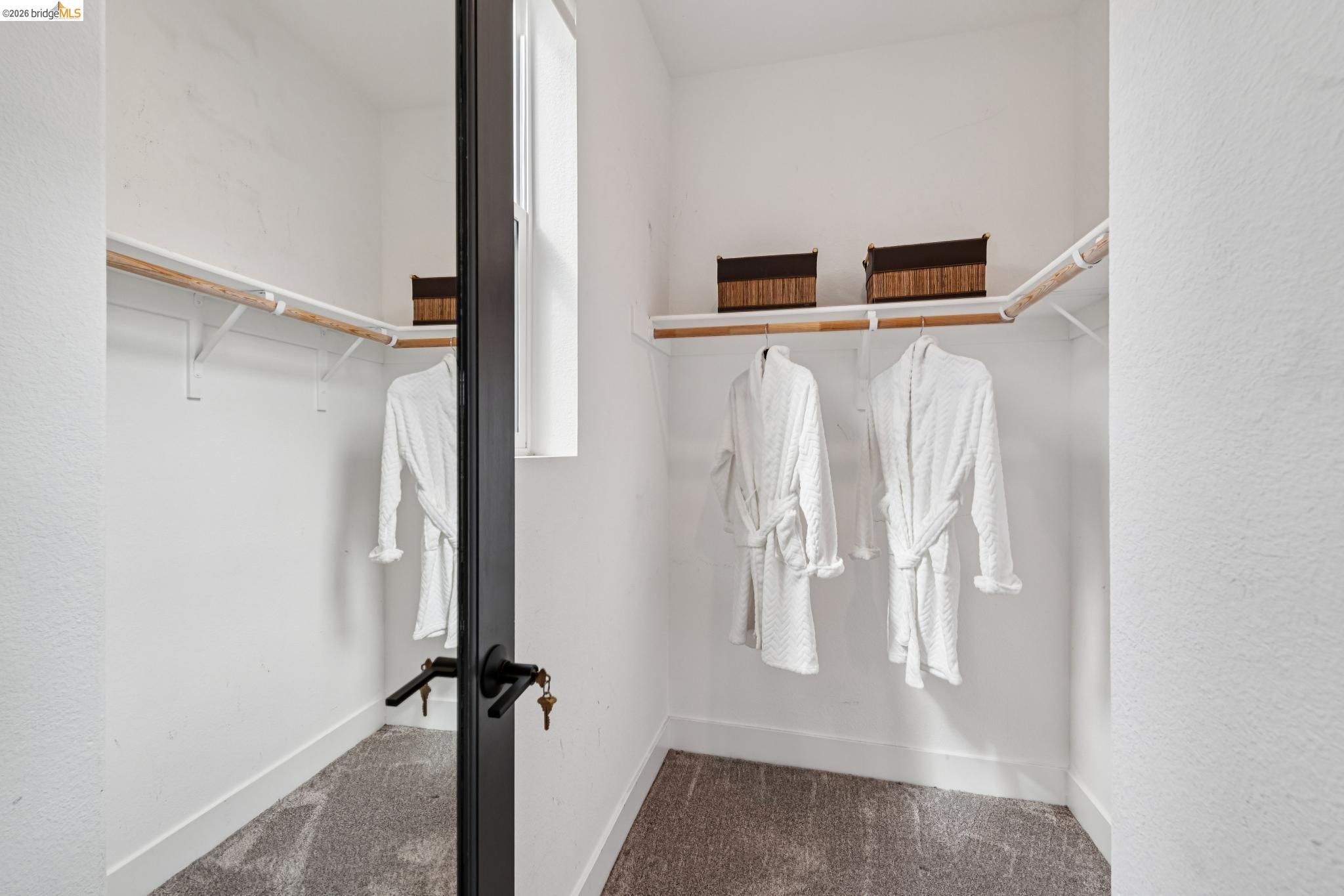 Photo #37: 41121501 Listing: Photo #37