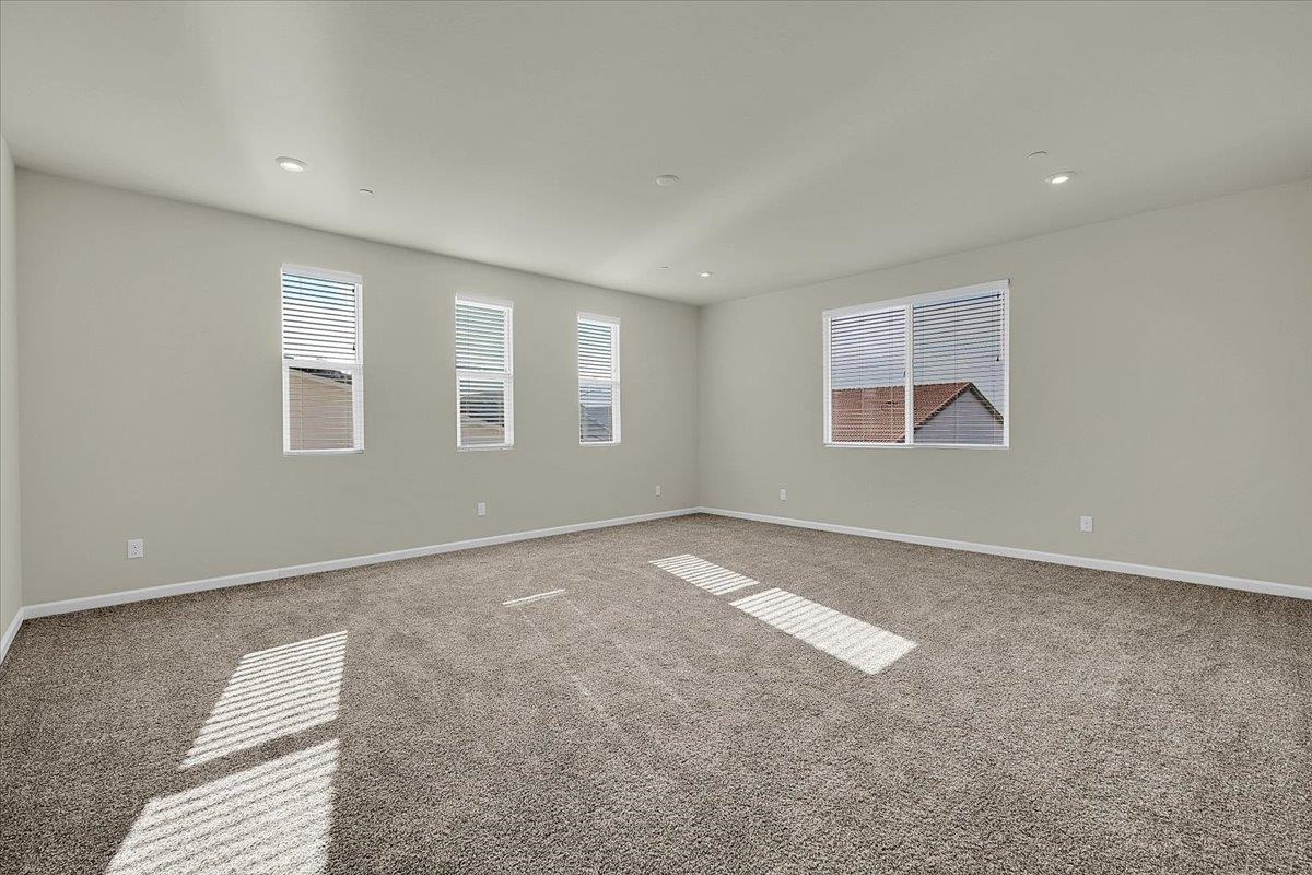 Detail Gallery Image 25 of 56 For 1712 House Dr, Woodland,  CA 95776 - 4 Beds | 3/1 Baths