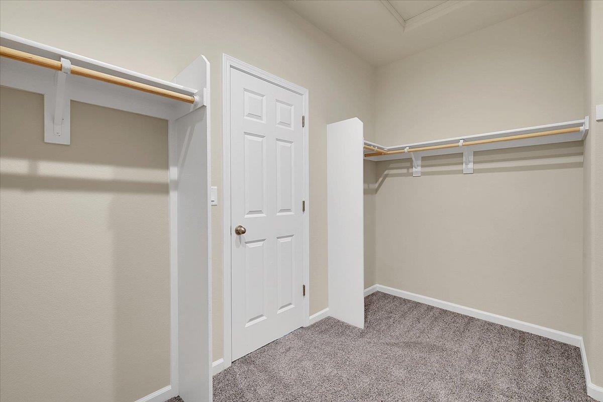 Detail Gallery Image 34 of 56 For 1712 House Dr, Woodland,  CA 95776 - 4 Beds | 3/1 Baths