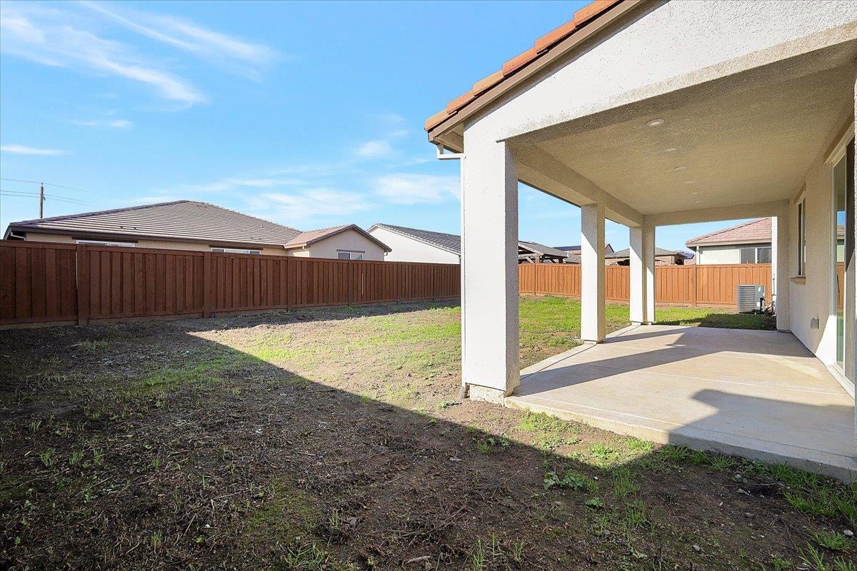 Detail Gallery Image 47 of 56 For 1712 House Dr, Woodland,  CA 95776 - 4 Beds | 3/1 Baths