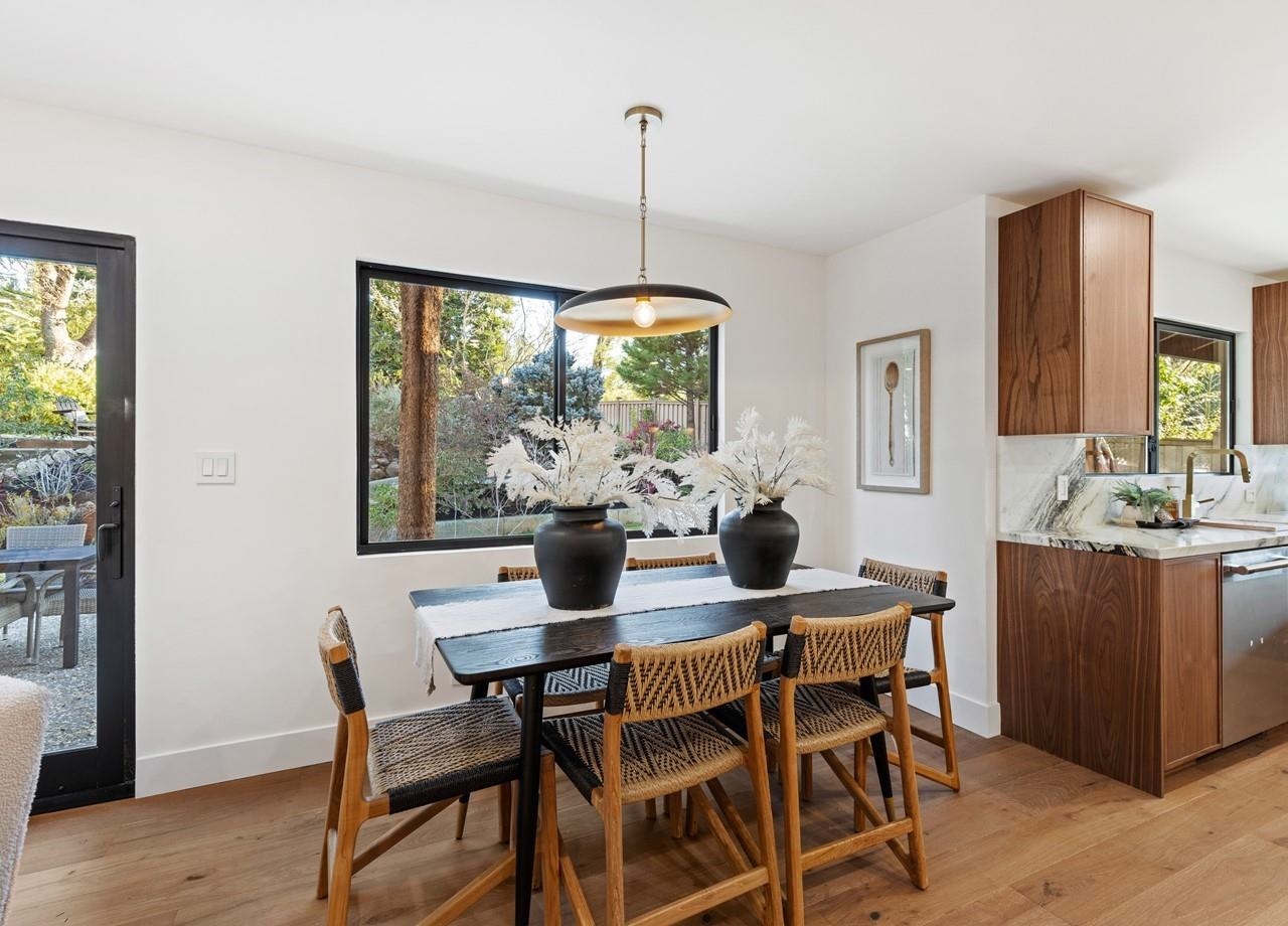 Detail Gallery Image 24 of 60 For 2530 Roundhill Dr, Alamo,  CA 94507 - 5 Beds | 3 Baths