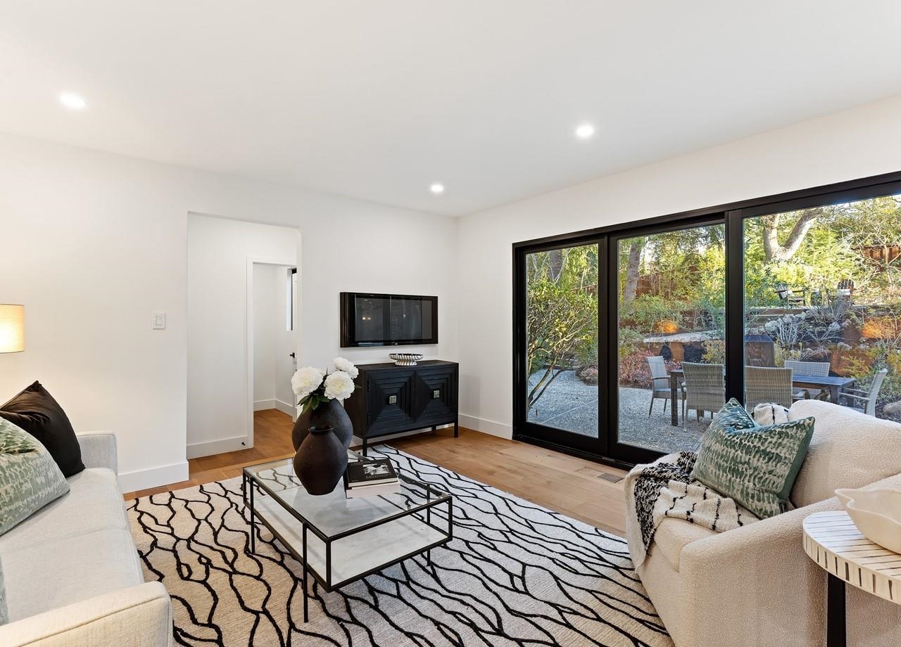 Detail Gallery Image 25 of 60 For 2530 Roundhill Dr, Alamo,  CA 94507 - 5 Beds | 3 Baths