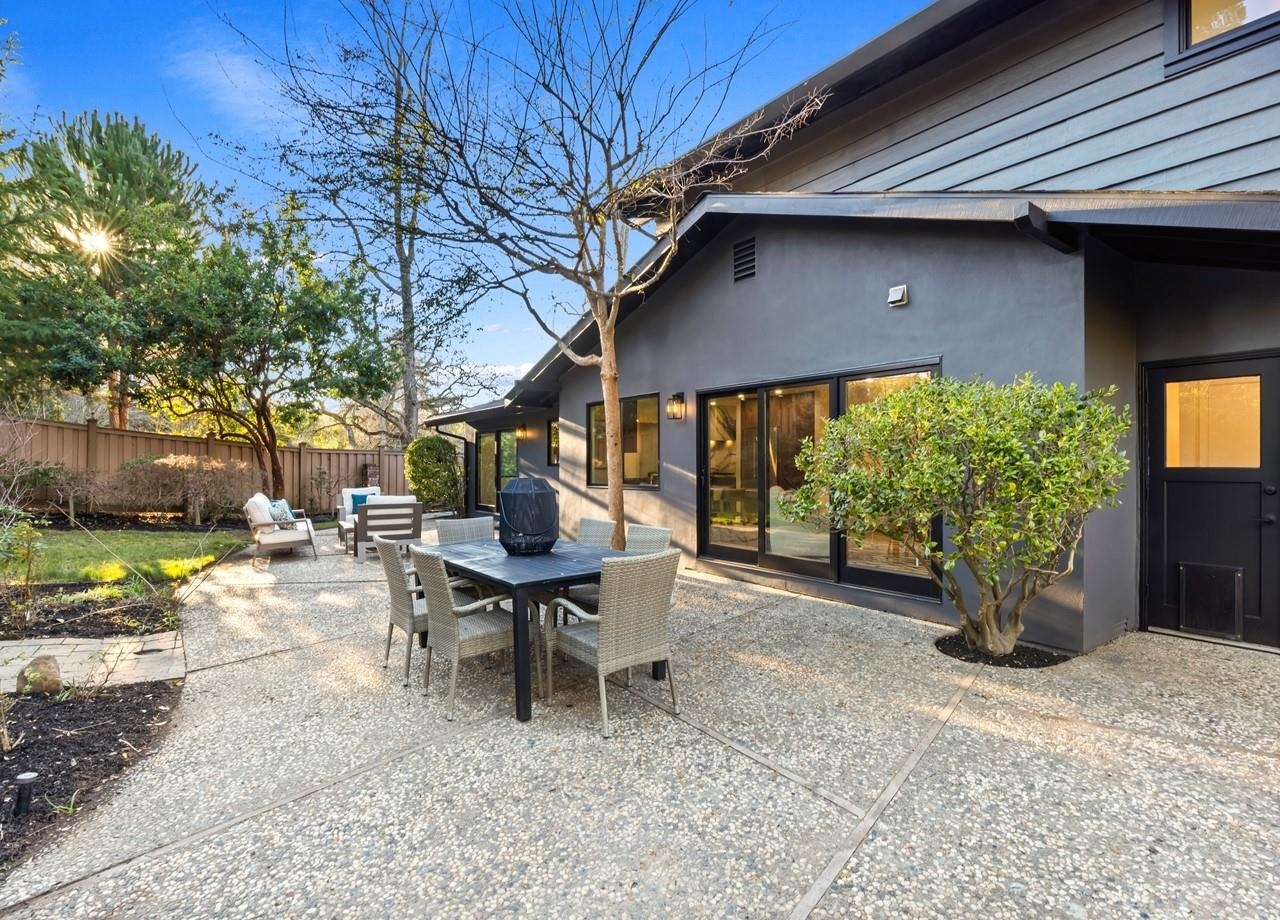 Detail Gallery Image 49 of 60 For 2530 Roundhill Dr, Alamo,  CA 94507 - 5 Beds | 3 Baths