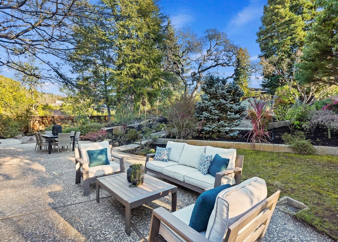 Detail Gallery Image 50 of 60 For 2530 Roundhill Dr, Alamo,  CA 94507 - 5 Beds | 3 Baths