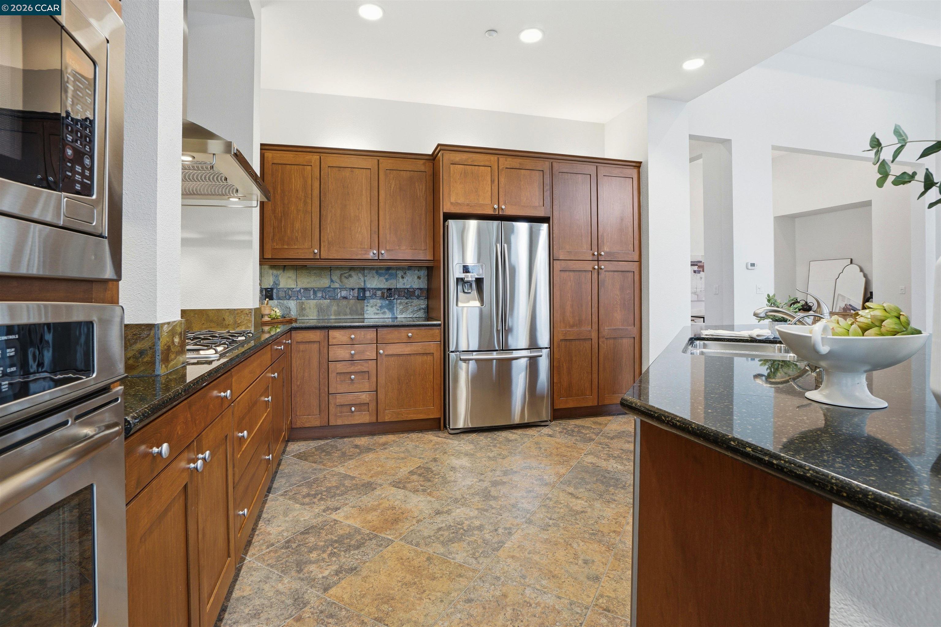 Detail Gallery Image 11 of 60 For 1613 California Trl, Brentwood,  CA 94513 - 2 Beds | 2/1 Baths