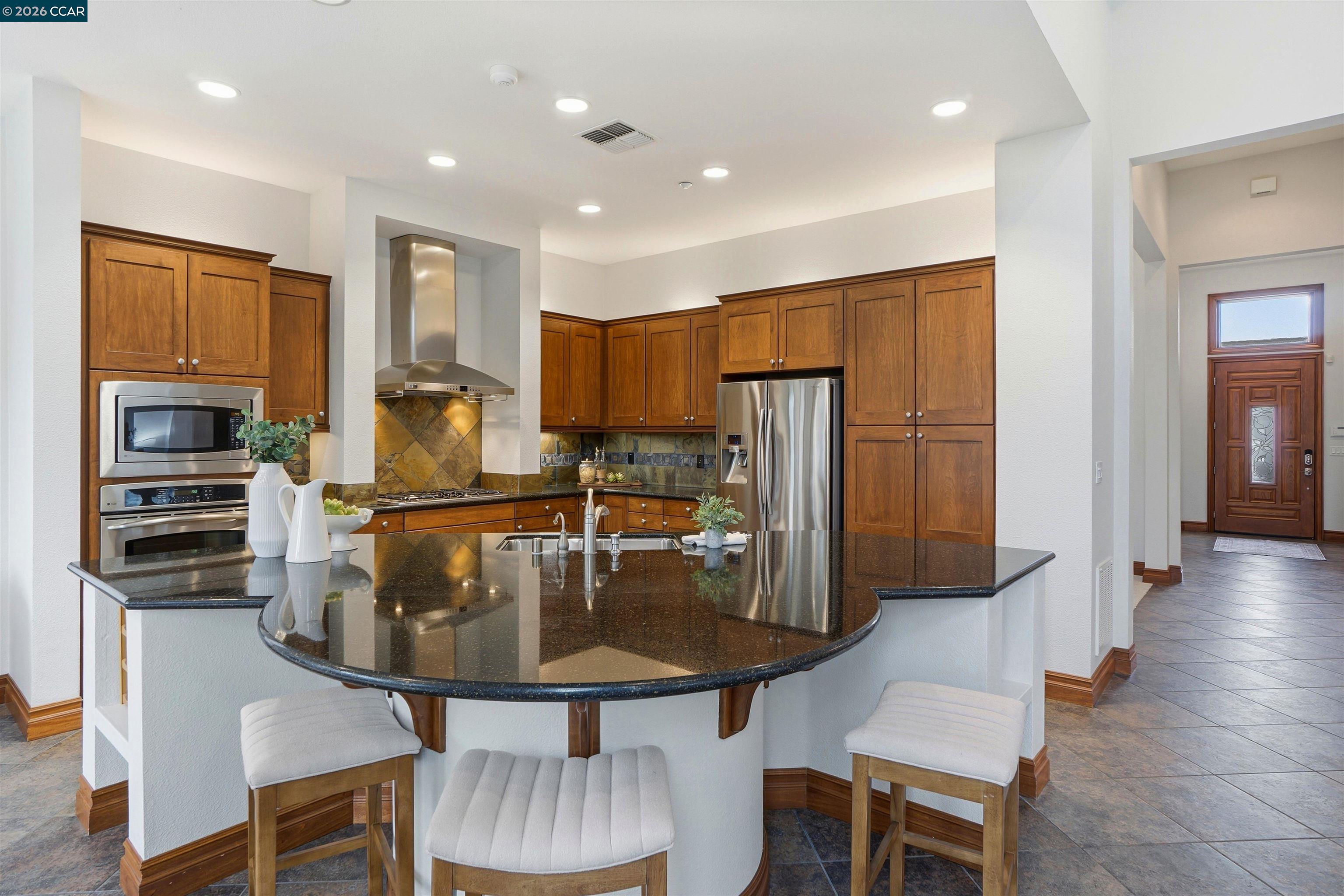 Detail Gallery Image 14 of 60 For 1613 California Trl, Brentwood,  CA 94513 - 2 Beds | 2/1 Baths