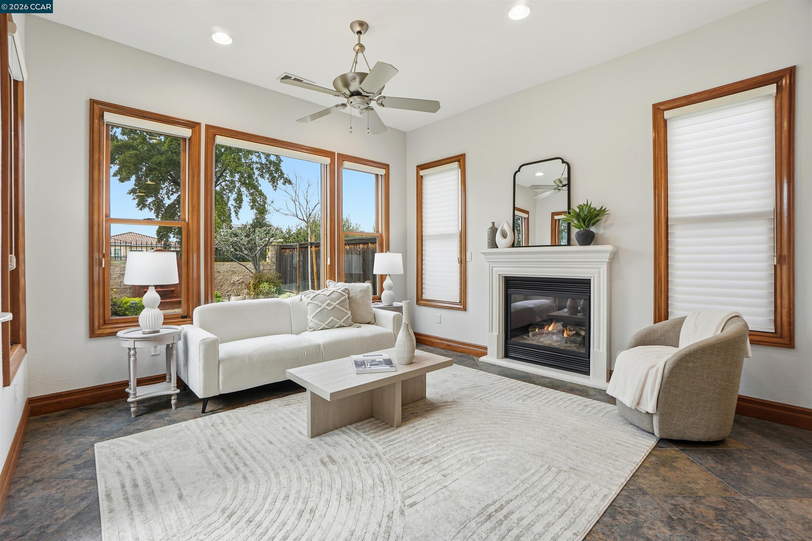 Detail Gallery Image 7 of 60 For 1613 California Trl, Brentwood,  CA 94513 - 2 Beds | 2/1 Baths
