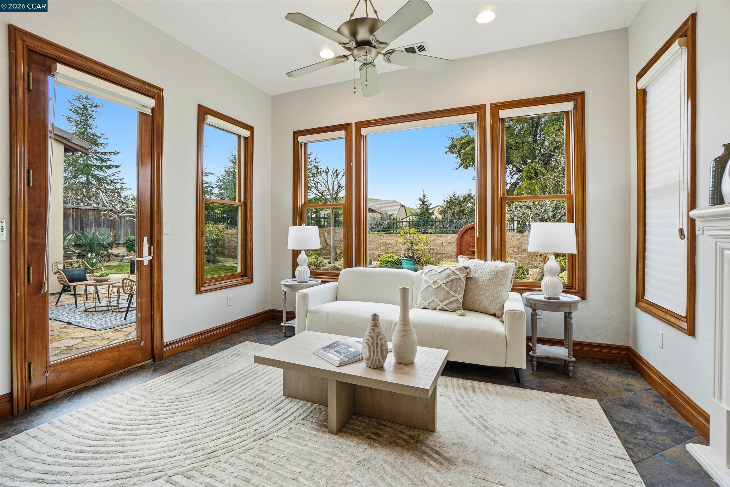 Detail Gallery Image 8 of 60 For 1613 California Trl, Brentwood,  CA 94513 - 2 Beds | 2/1 Baths