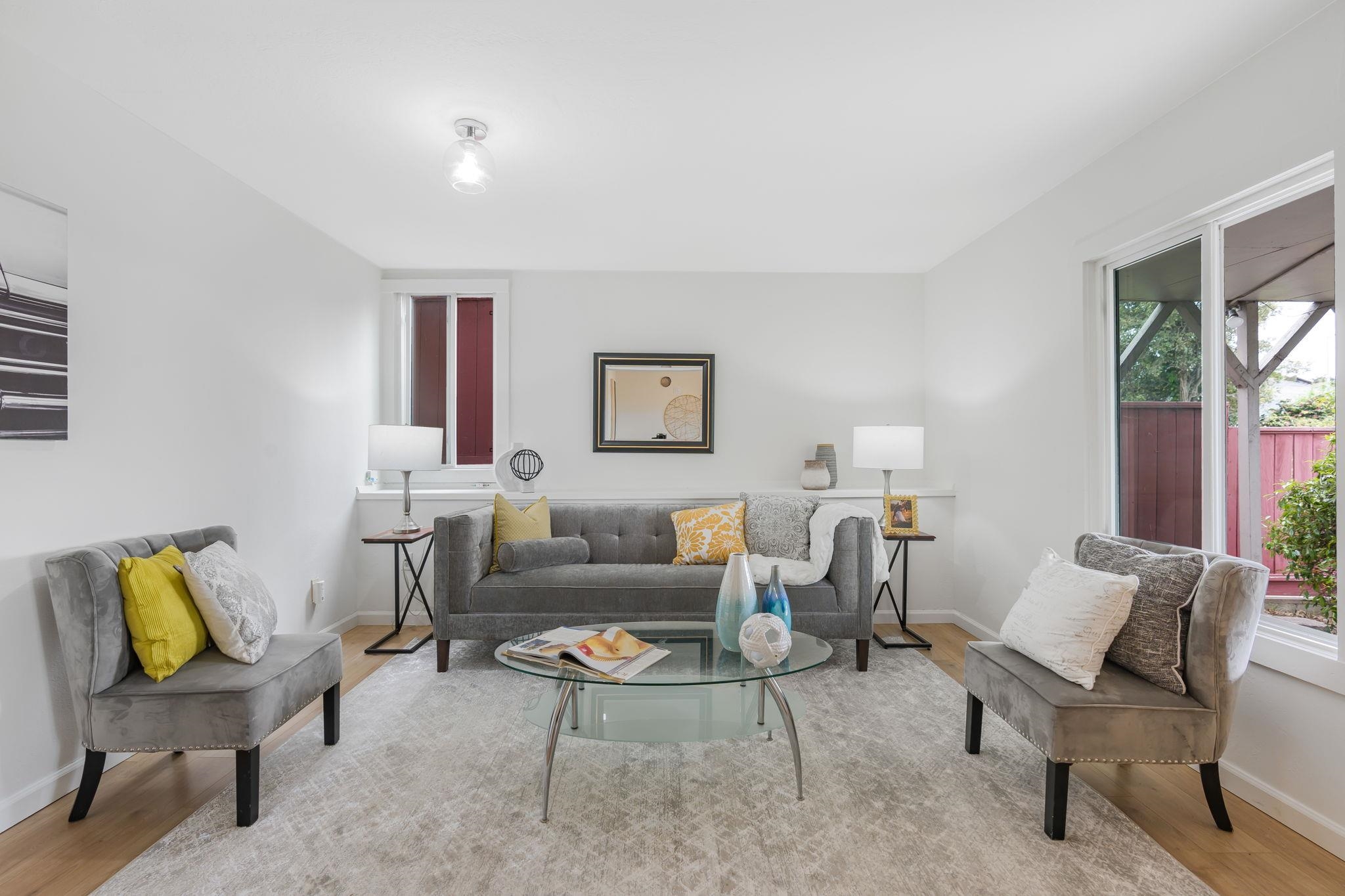 Detail Gallery Image 13 of 30 For 812 Washington Ave, Albany,  CA 94706 - 4 Beds | 2/1 Baths