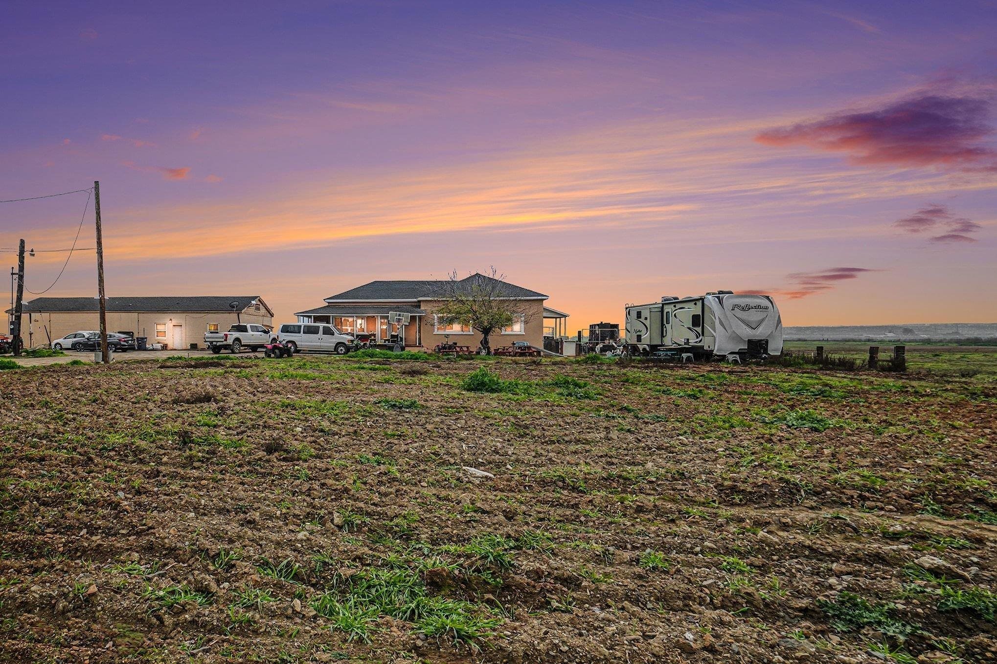 Detail Gallery Image 5 of 14 For 4120 Camino Diablo, Byron,  CA 94514 - – Beds | – Baths