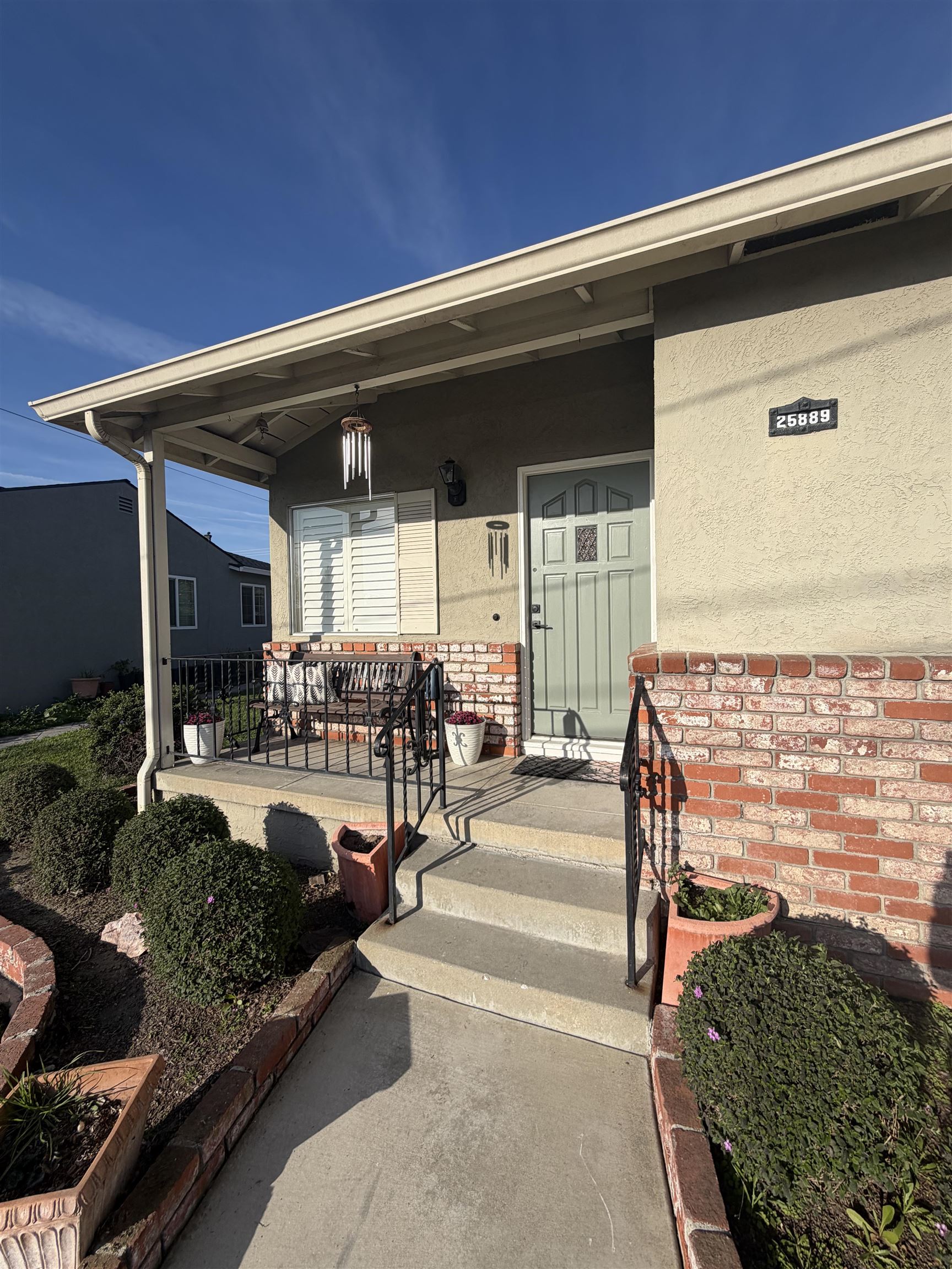 Detail Gallery Image 8 of 57 For 25889 Cascade St, Hayward,  CA 94544 - 4 Beds | 2 Baths