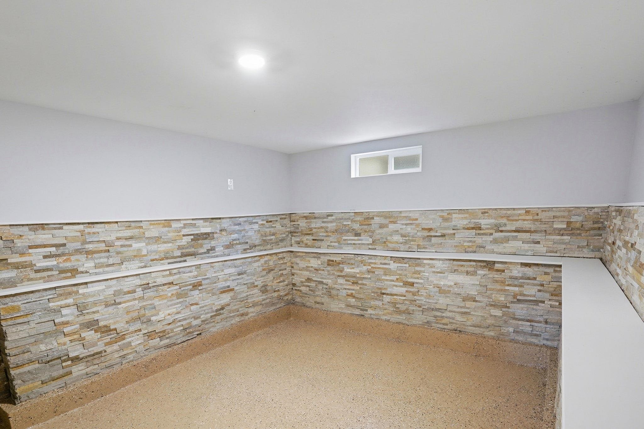 Detail Gallery Image 19 of 58 For 5950 Monterey Ave, Richmond,  CA 94805 - 4 Beds | 3 Baths