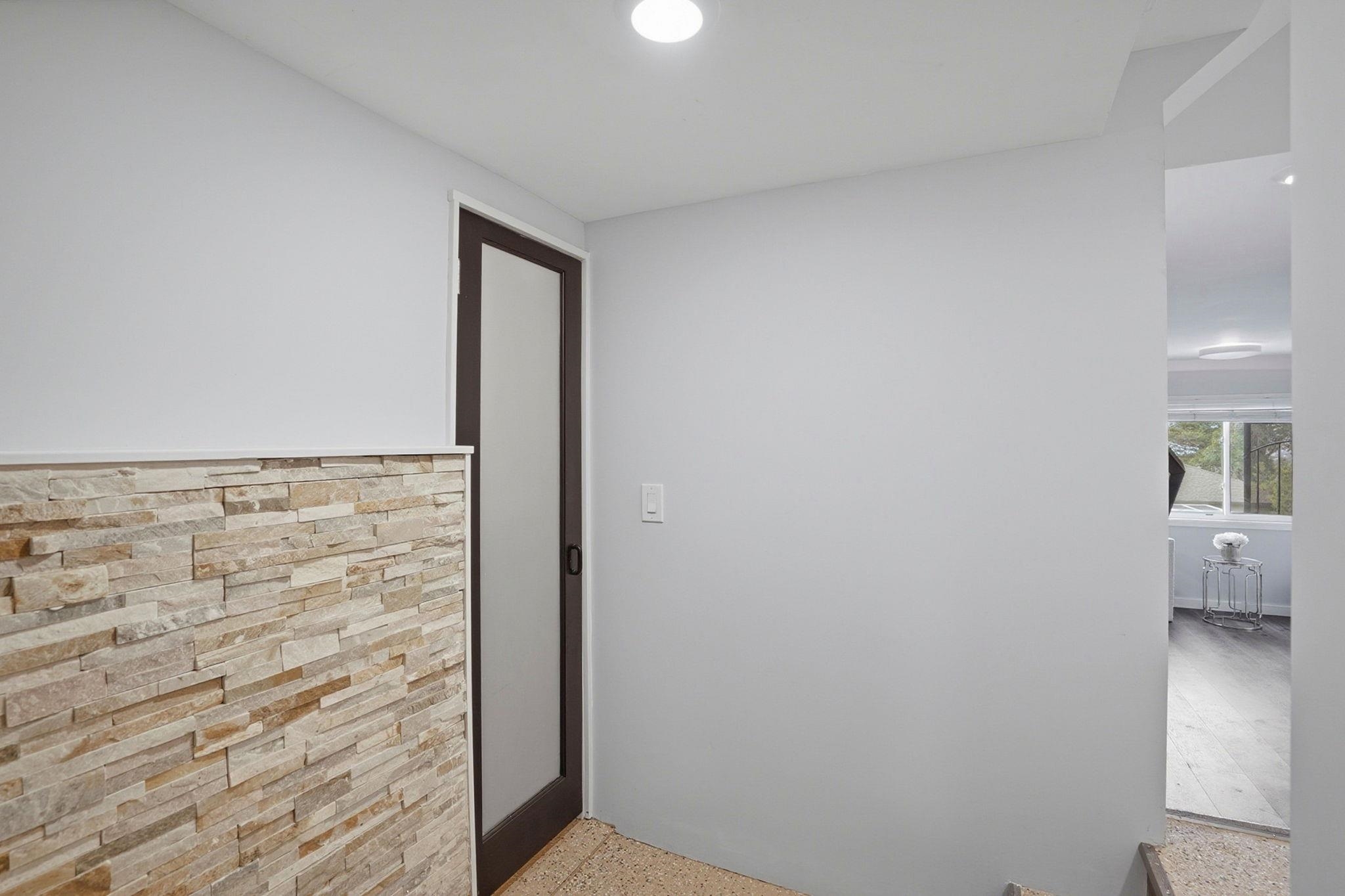 Detail Gallery Image 20 of 58 For 5950 Monterey Ave, Richmond,  CA 94805 - 4 Beds | 3 Baths