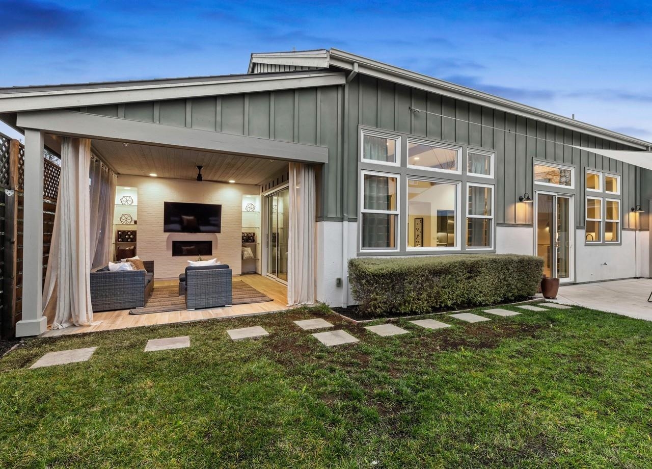 Detail Gallery Image 39 of 60 For 580 Boyd Rd, Pleasant Hill,  CA 94523 - 5 Beds | 4/1 Baths