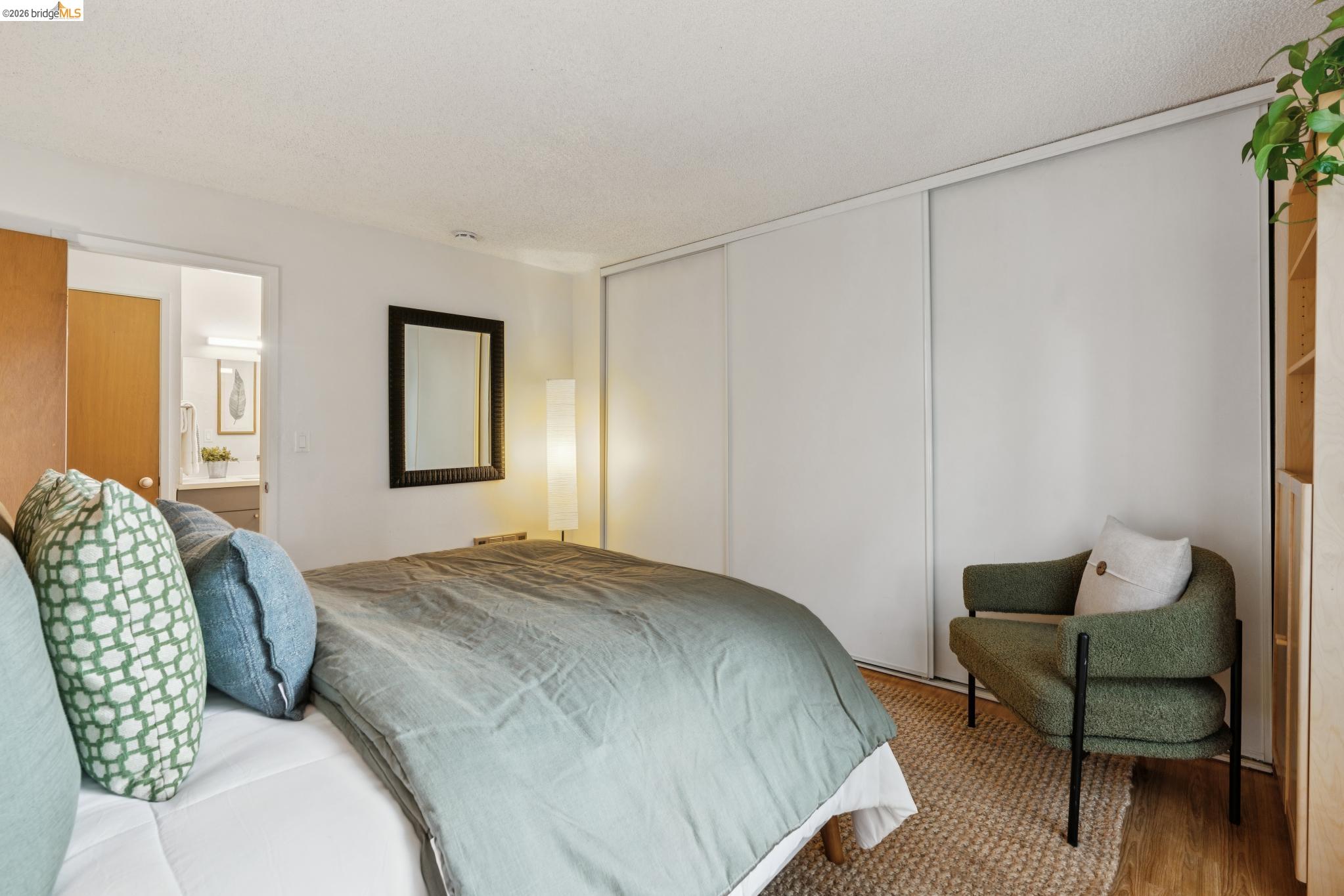 Detail Gallery Image 24 of 29 For 2700 Le Conte Ave #402,  Berkeley,  CA 94709 - 1 Beds | 1 Baths