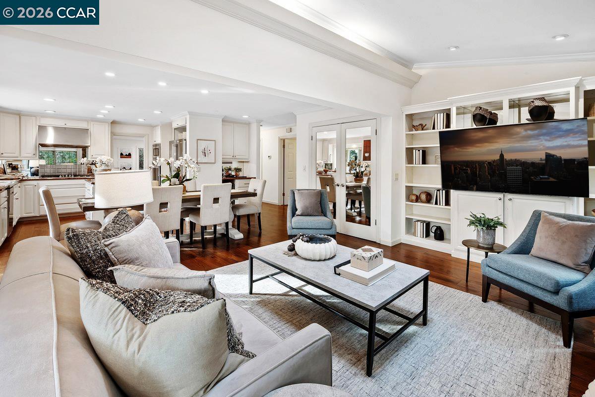 Detail Gallery Image 22 of 45 For 440 Wabash Pl, Danville,  CA 94526 - 5 Beds | 2/1 Baths