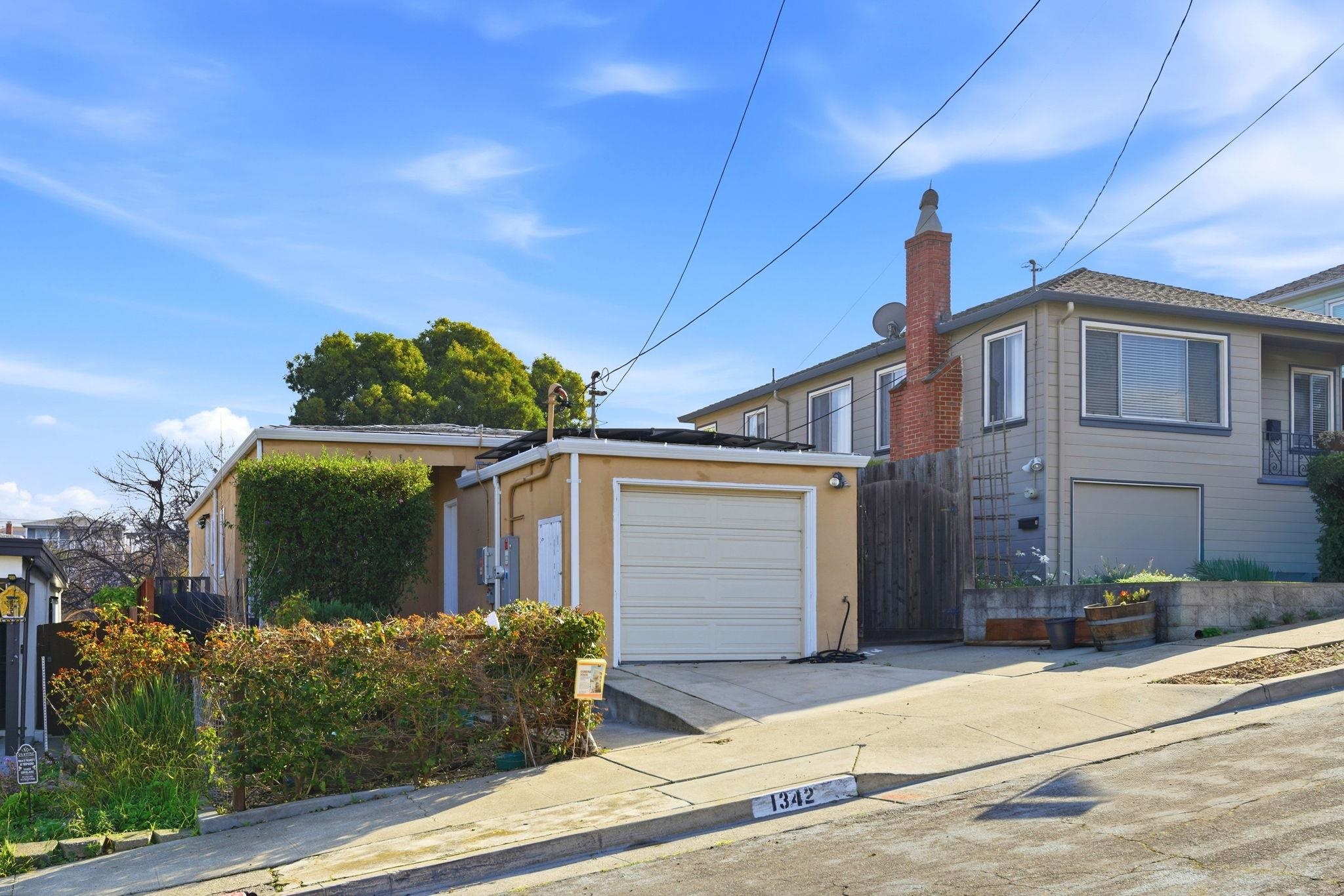 Front Image Thumbnail for BE41121591