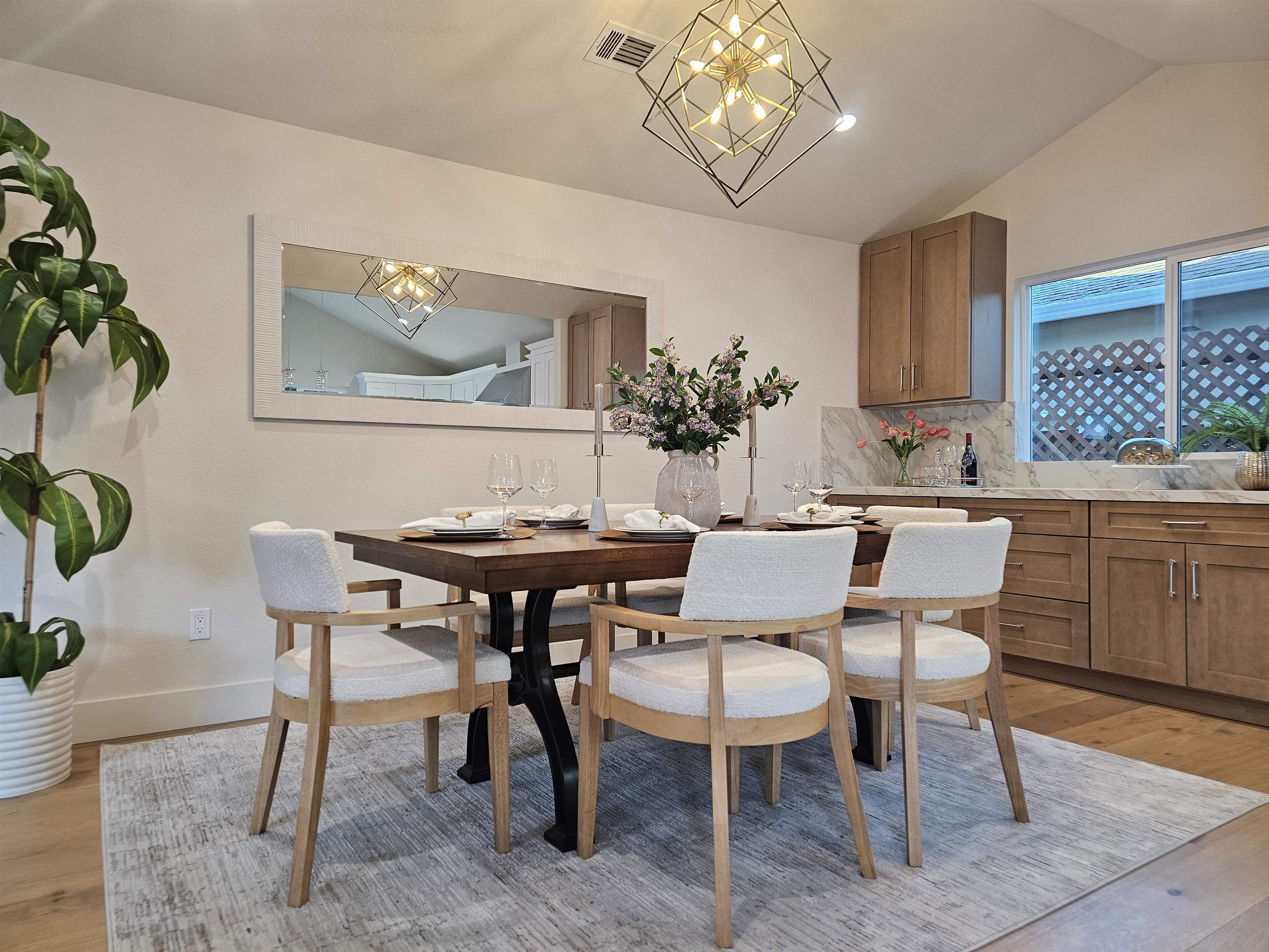 Detail Gallery Image 6 of 40 For 3161 Plymouth Rd, Lafayette,  CA 94549 - 3 Beds | 3 Baths