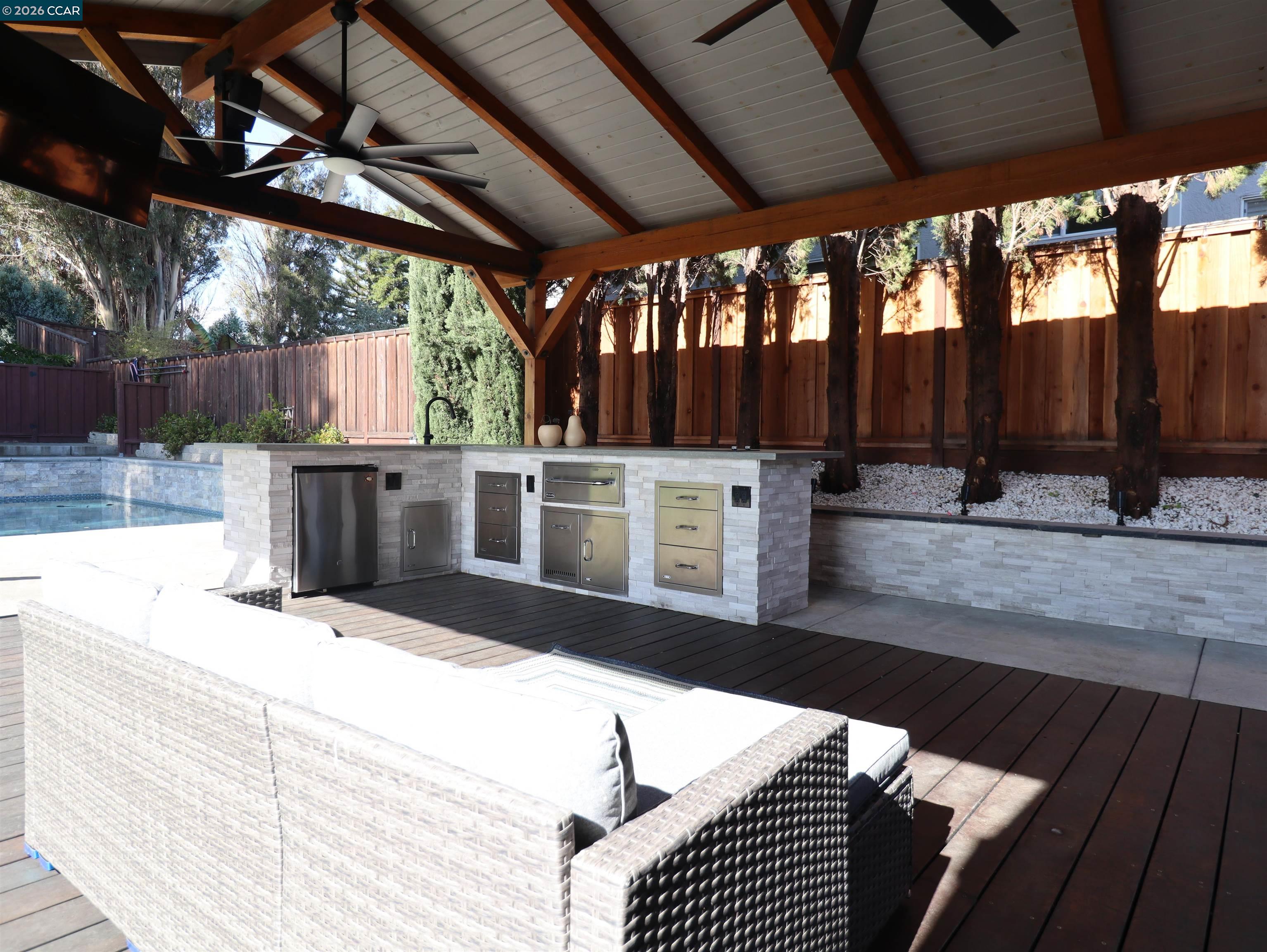 Detail Gallery Image 16 of 56 For 8240 Rhoda Ave, Dublin,  CA 94568 - 4 Beds | 3 Baths