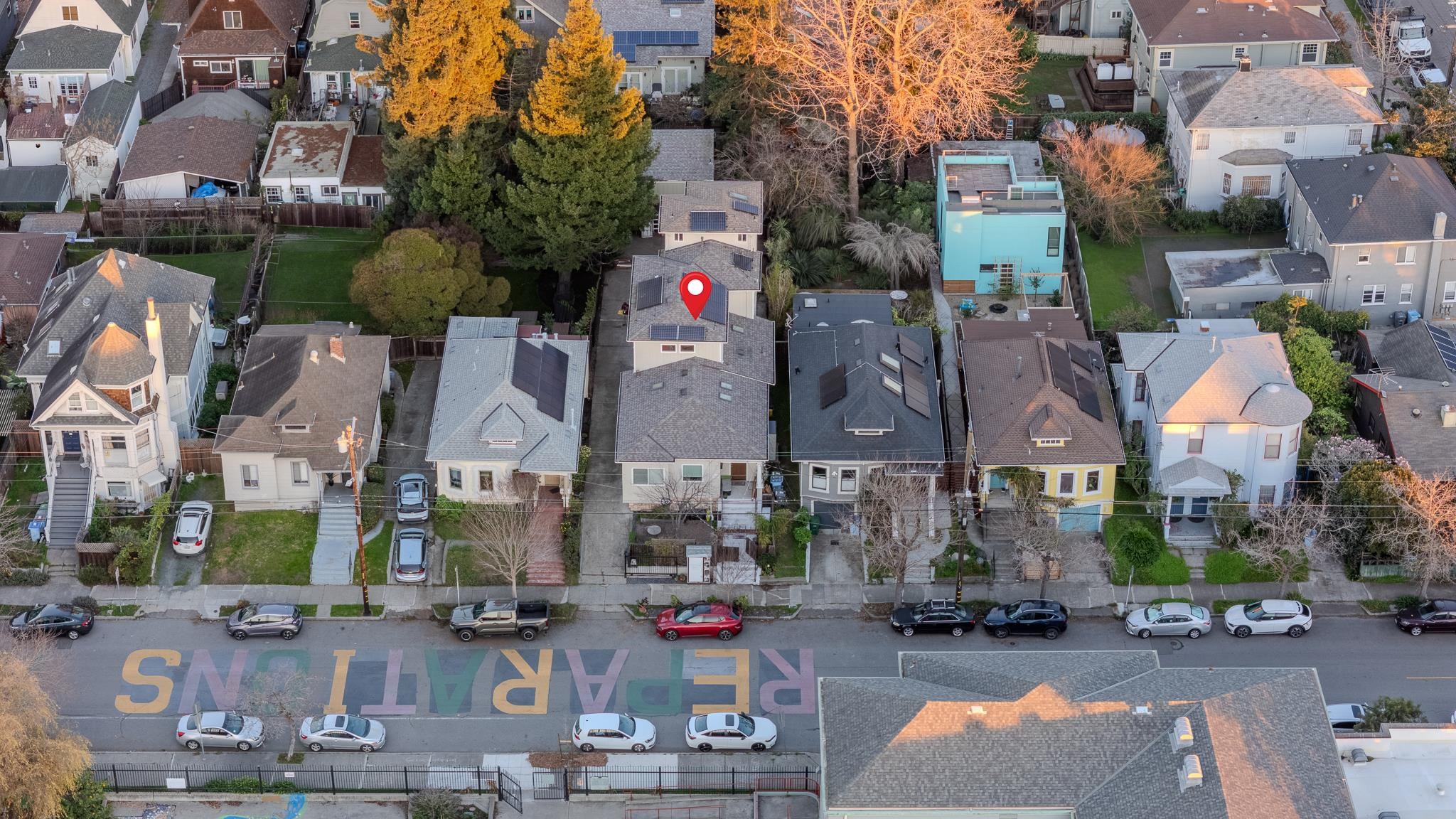 Detail Gallery Image 49 of 58 For 3033 Ellis St #B,  Berkeley,  CA 94703 - 3 Beds | 2/1 Baths