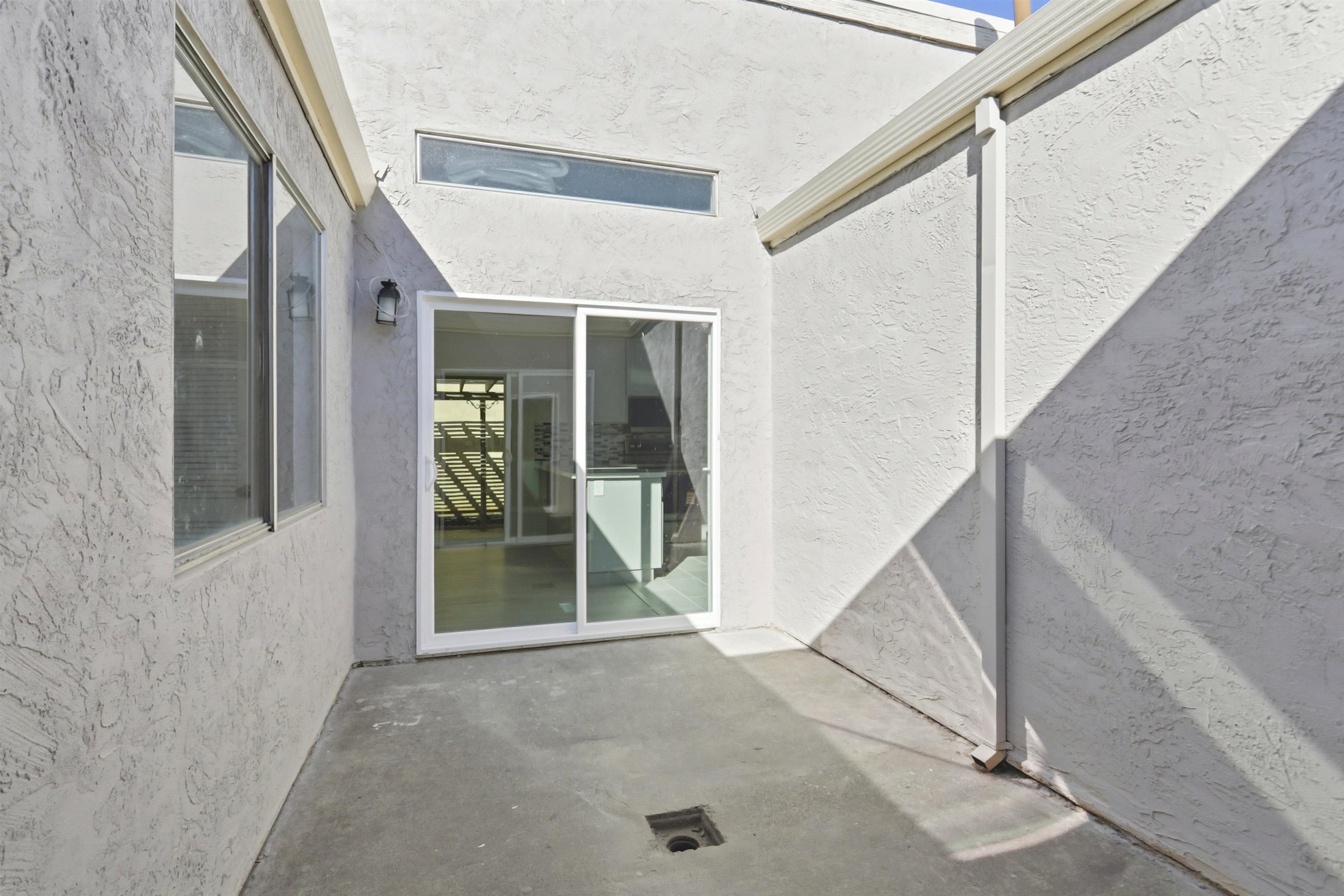 Detail Gallery Image 33 of 39 For 1371 Sunnycrest Circle, San Jose,  CA 95122 - 4 Beds | 2 Baths