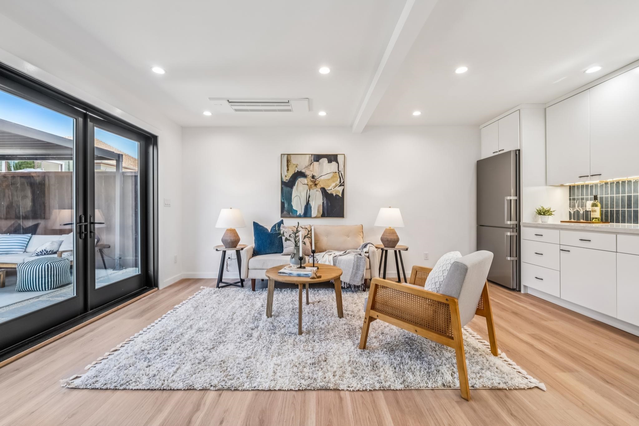 Detail Gallery Image 37 of 60 For 737 61st St, Oakland,  CA 94609 - 6 Beds | 3 Baths