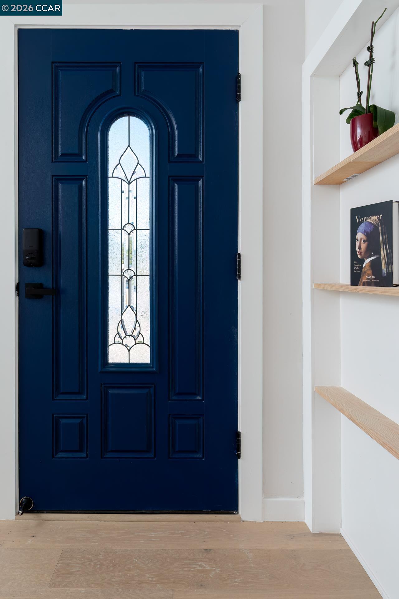 Detail Gallery Image 2 of 59 For 1515 Hampel St, Oakland,  CA 94602 - 2 Beds | 1 Baths