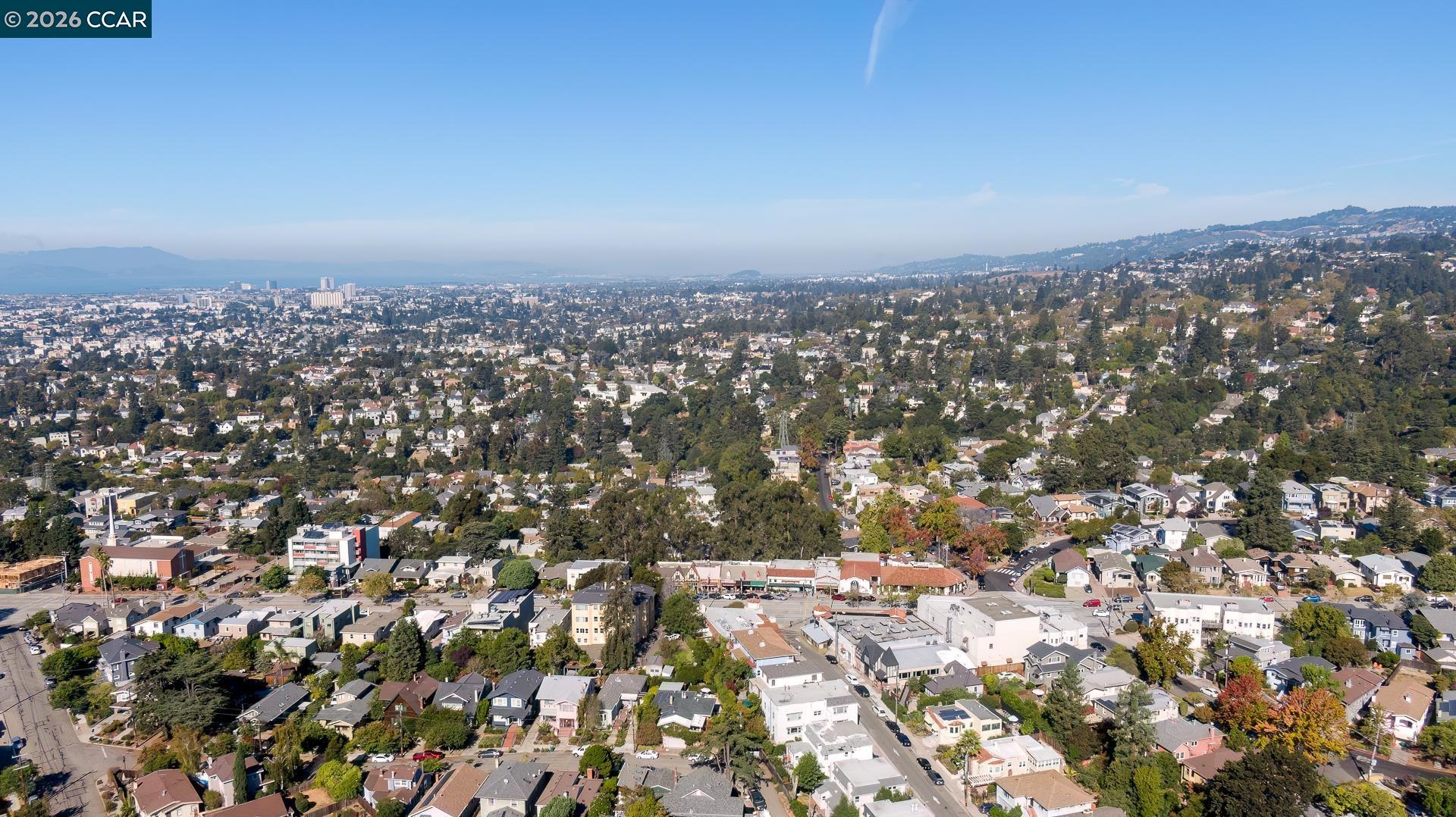 Detail Gallery Image 54 of 59 For 1515 Hampel St, Oakland,  CA 94602 - 2 Beds | 1 Baths