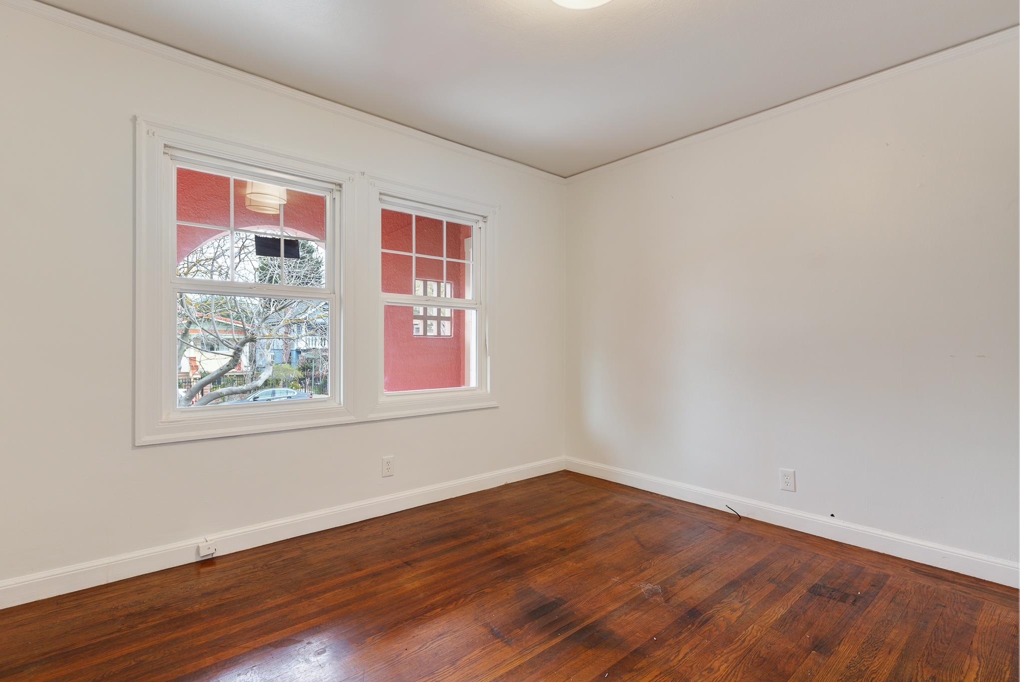 Detail Gallery Image 17 of 37 For 1128 Delaware St, Berkeley,  CA 94702 - 2 Beds | 1 Baths