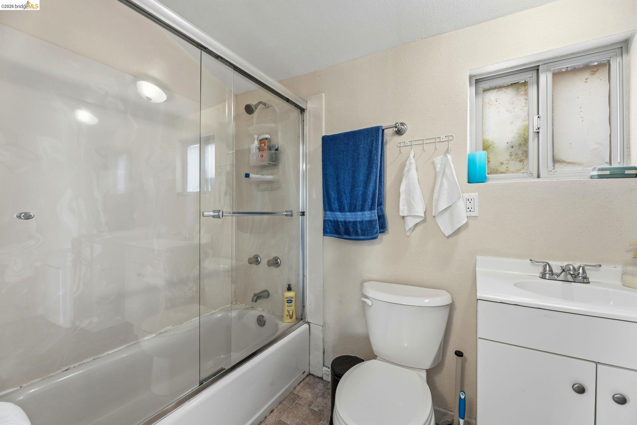 Detail Gallery Image 16 of 31 For 1813 Sacramento St, Berkeley,  CA 94702 - – Beds | – Baths