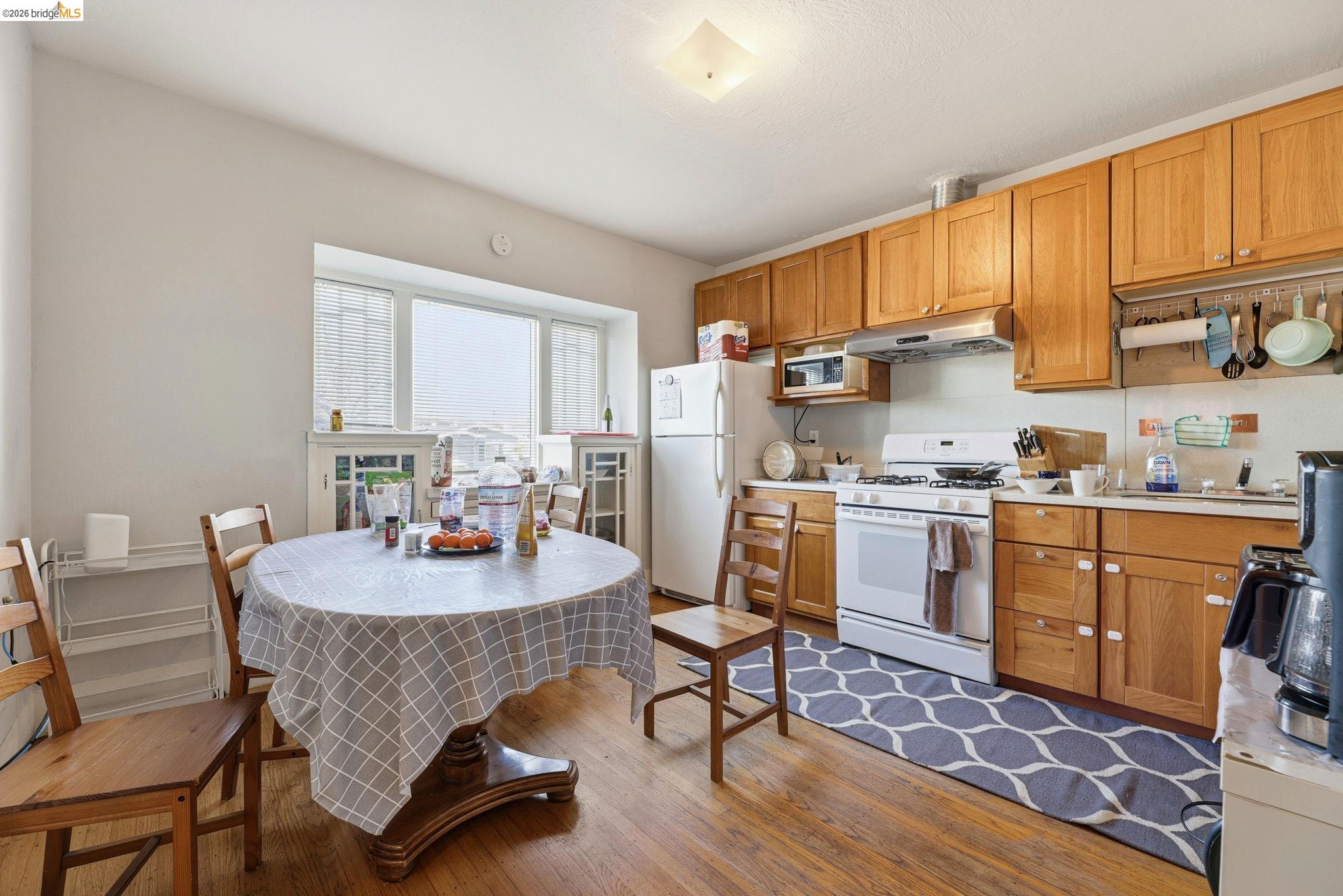 Detail Gallery Image 28 of 31 For 1813 Sacramento St, Berkeley,  CA 94702 - – Beds | – Baths