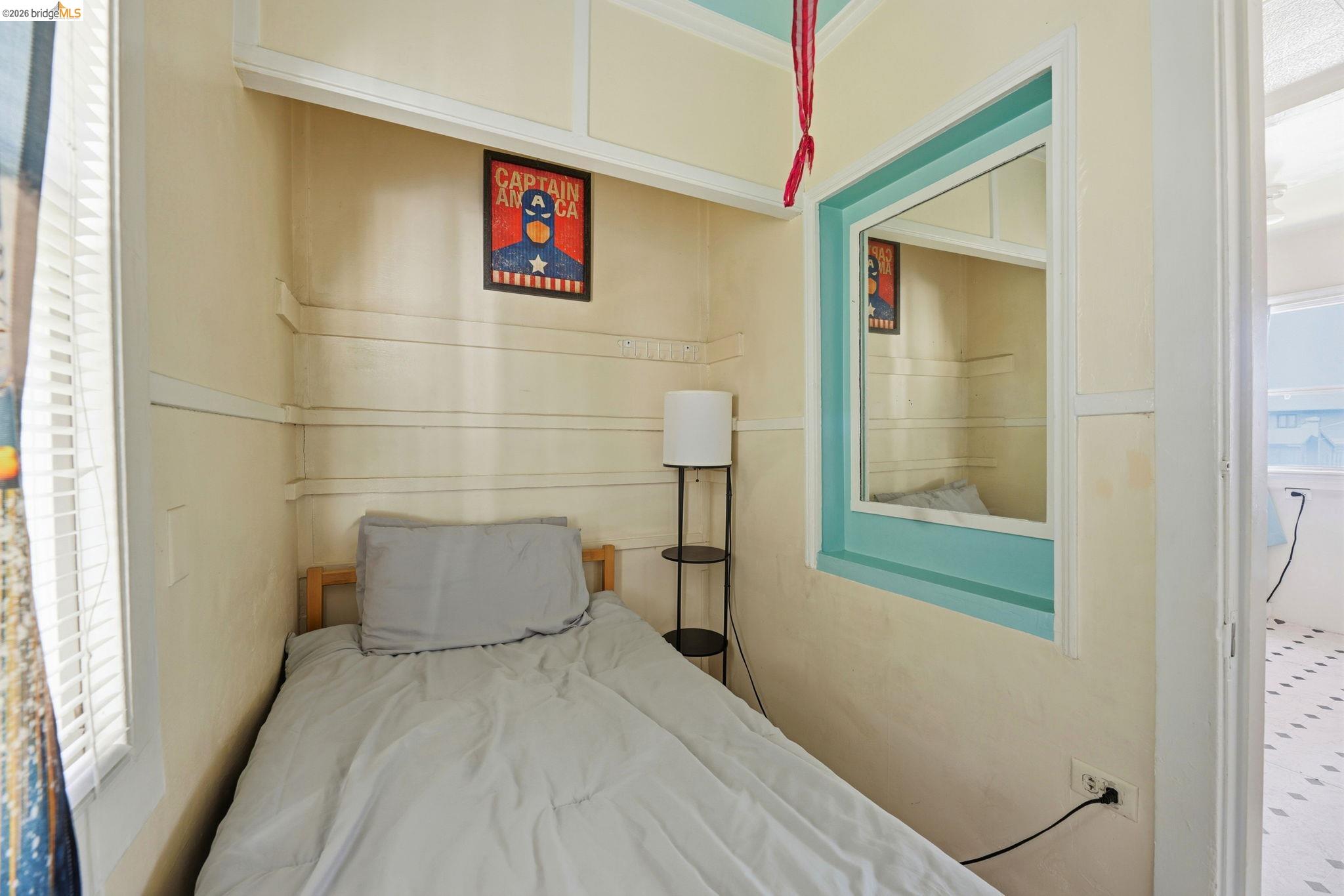 Detail Gallery Image 10 of 31 For 1813 Sacramento St, Berkeley,  CA 94702 - – Beds | – Baths