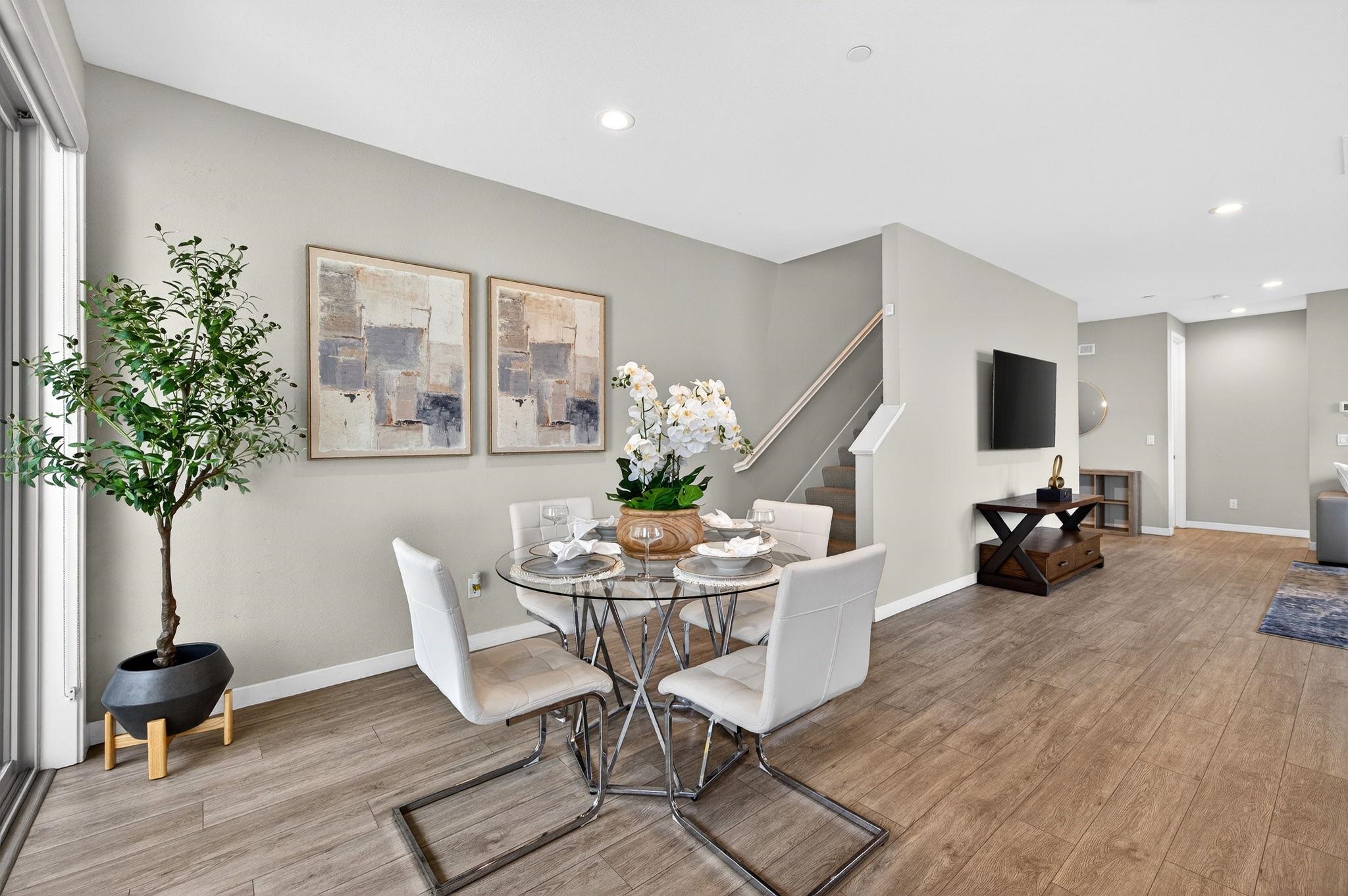 Detail Gallery Image 19 of 60 For 5521 Gracen Way, Dublin,  CA 94568 - 5 Beds | 4 Baths