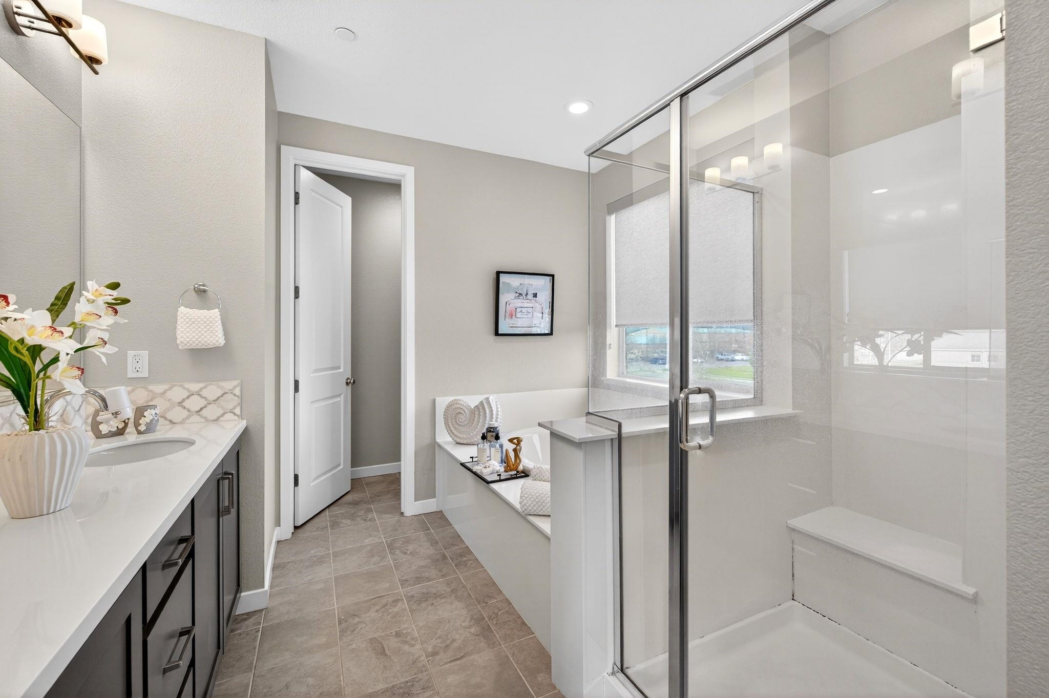 Detail Gallery Image 28 of 60 For 5521 Gracen Way, Dublin,  CA 94568 - 5 Beds | 4 Baths