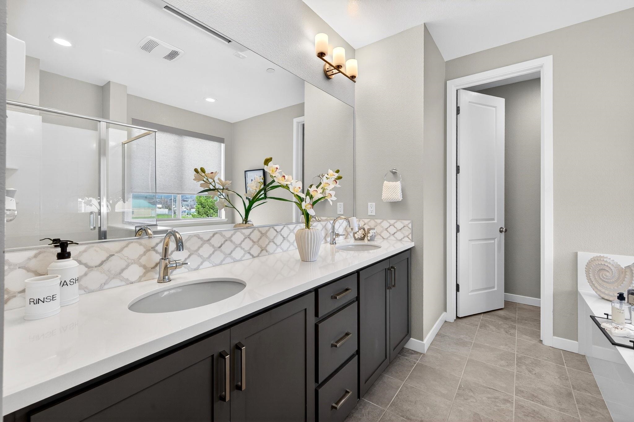 Detail Gallery Image 30 of 60 For 5521 Gracen Way, Dublin,  CA 94568 - 5 Beds | 4 Baths