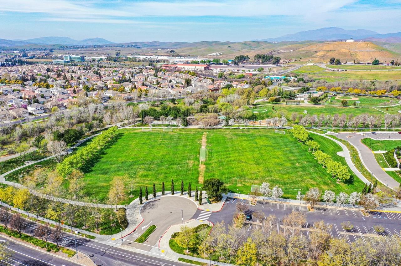 Detail Gallery Image 59 of 60 For 5521 Gracen Way, Dublin,  CA 94568 - 5 Beds | 4 Baths