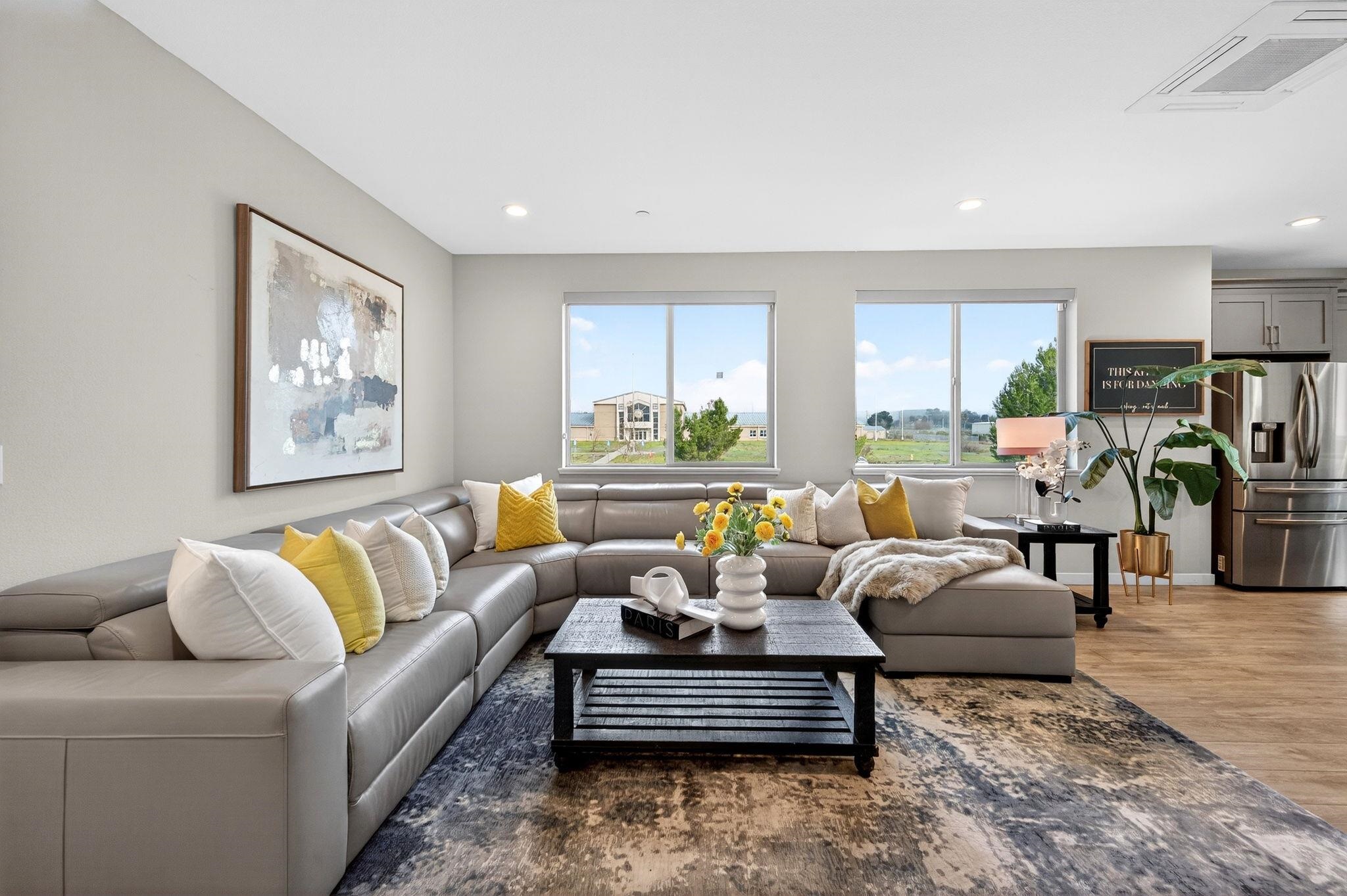 Detail Gallery Image 8 of 60 For 5521 Gracen Way, Dublin,  CA 94568 - 5 Beds | 4 Baths