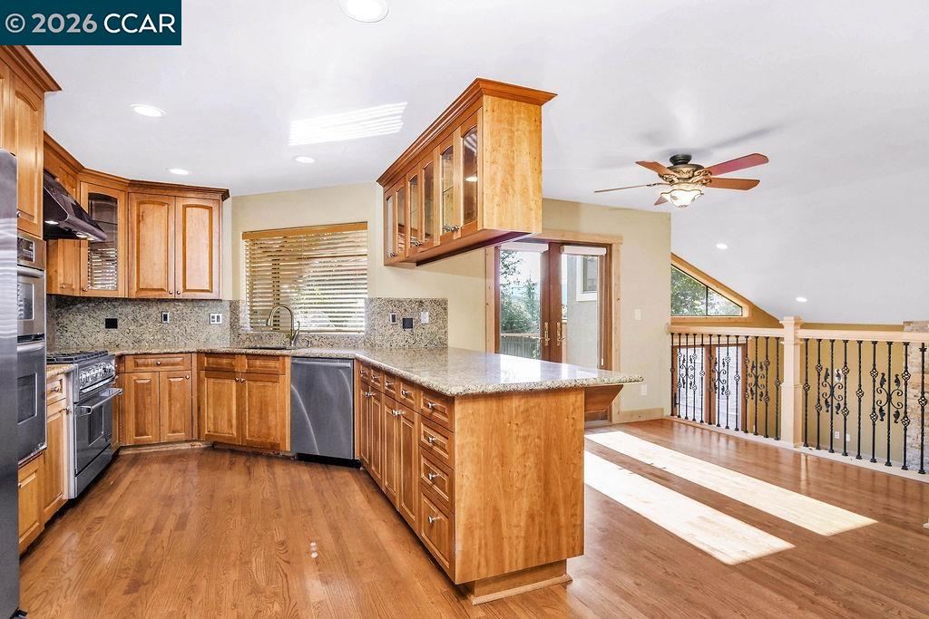 Detail Gallery Image 27 of 57 For 5308 Vista Point Ct, Concord,  CA 94521 - 5 Beds | 3/1 Baths