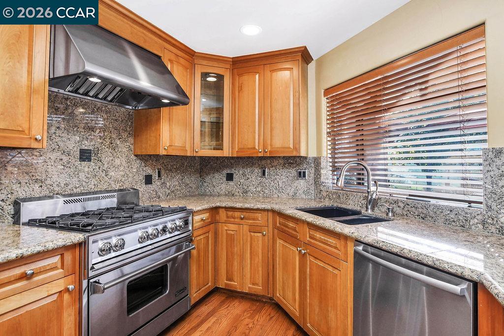 Detail Gallery Image 29 of 57 For 5308 Vista Point Ct, Concord,  CA 94521 - 5 Beds | 3/1 Baths