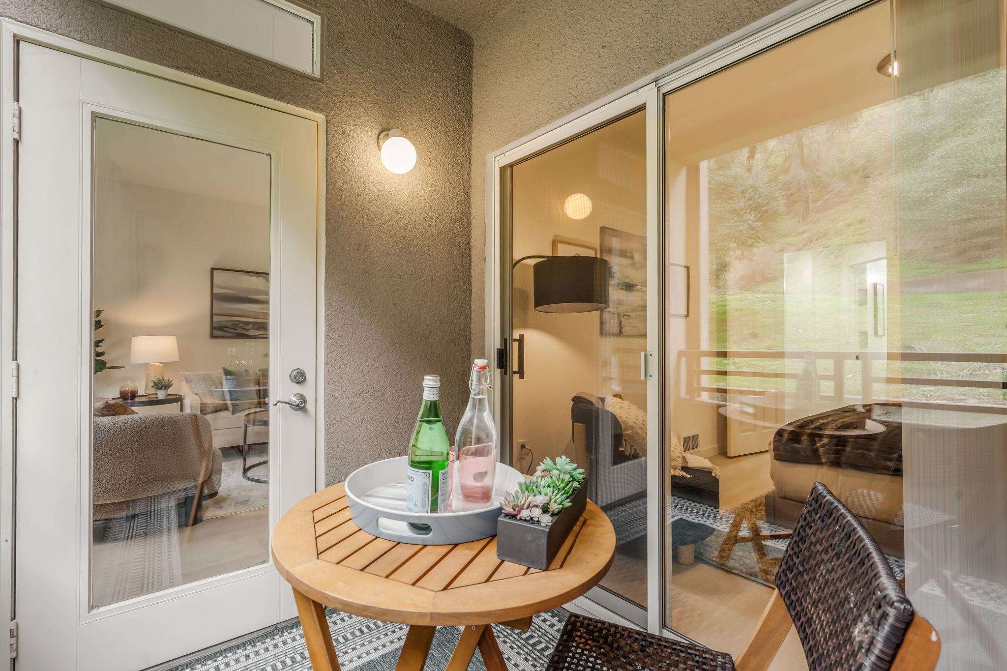 Detail Gallery Image 21 of 30 For 320 Caldecott #116,  Oakland,  CA 94618 - 1 Beds | 1 Baths